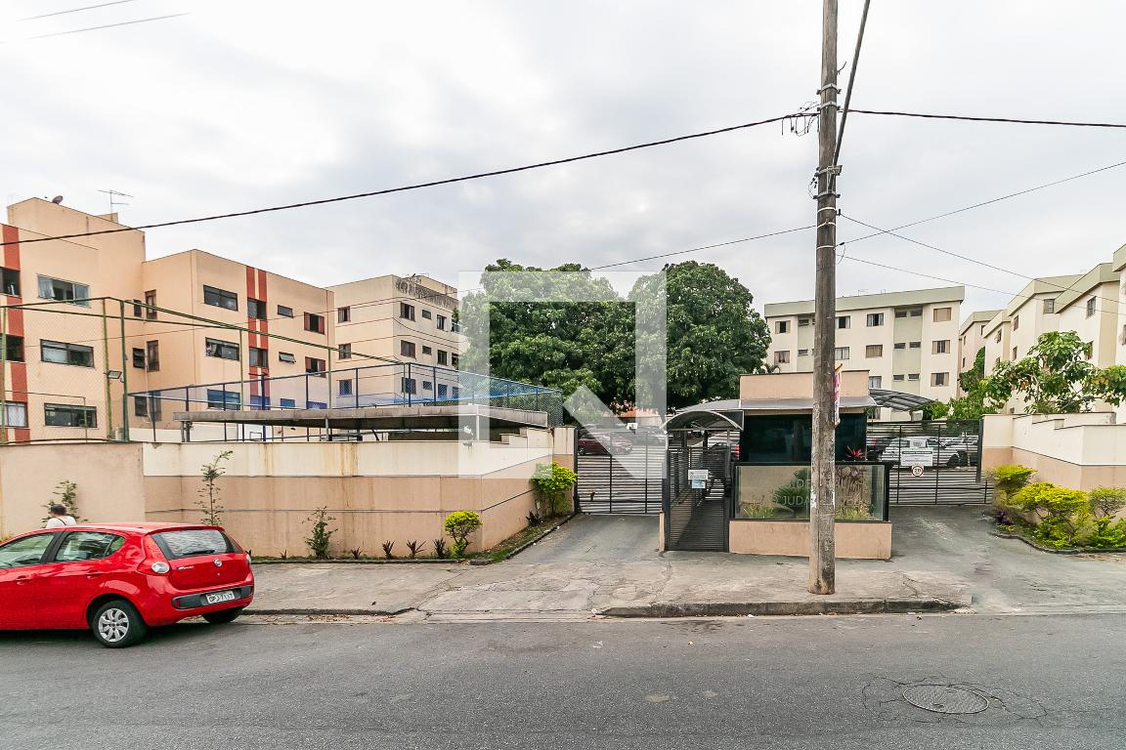 Fachada Condomínio em Rua Gameleira, 173