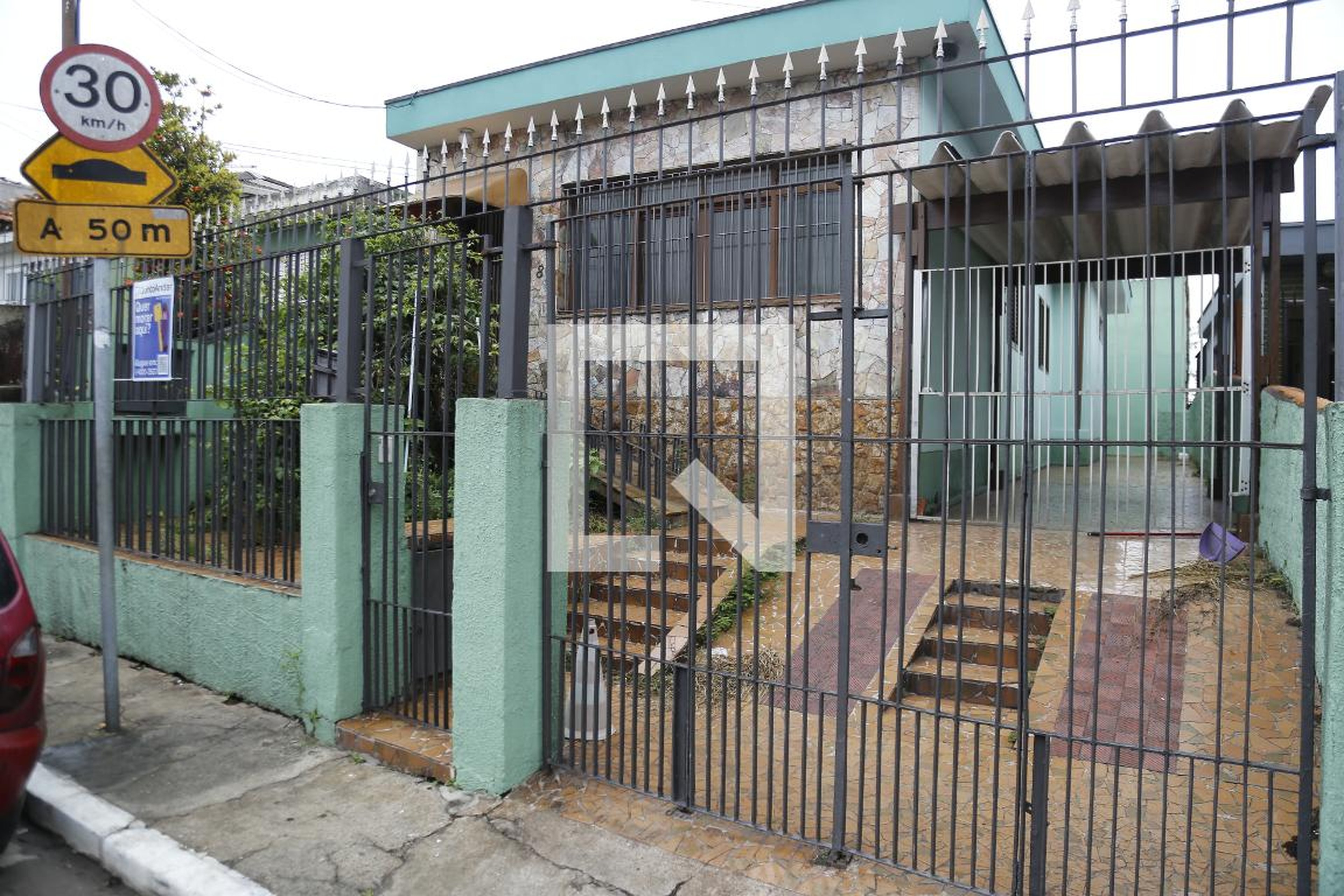 Fachada Condomínio em Rua Sílvio Bonilha, 186