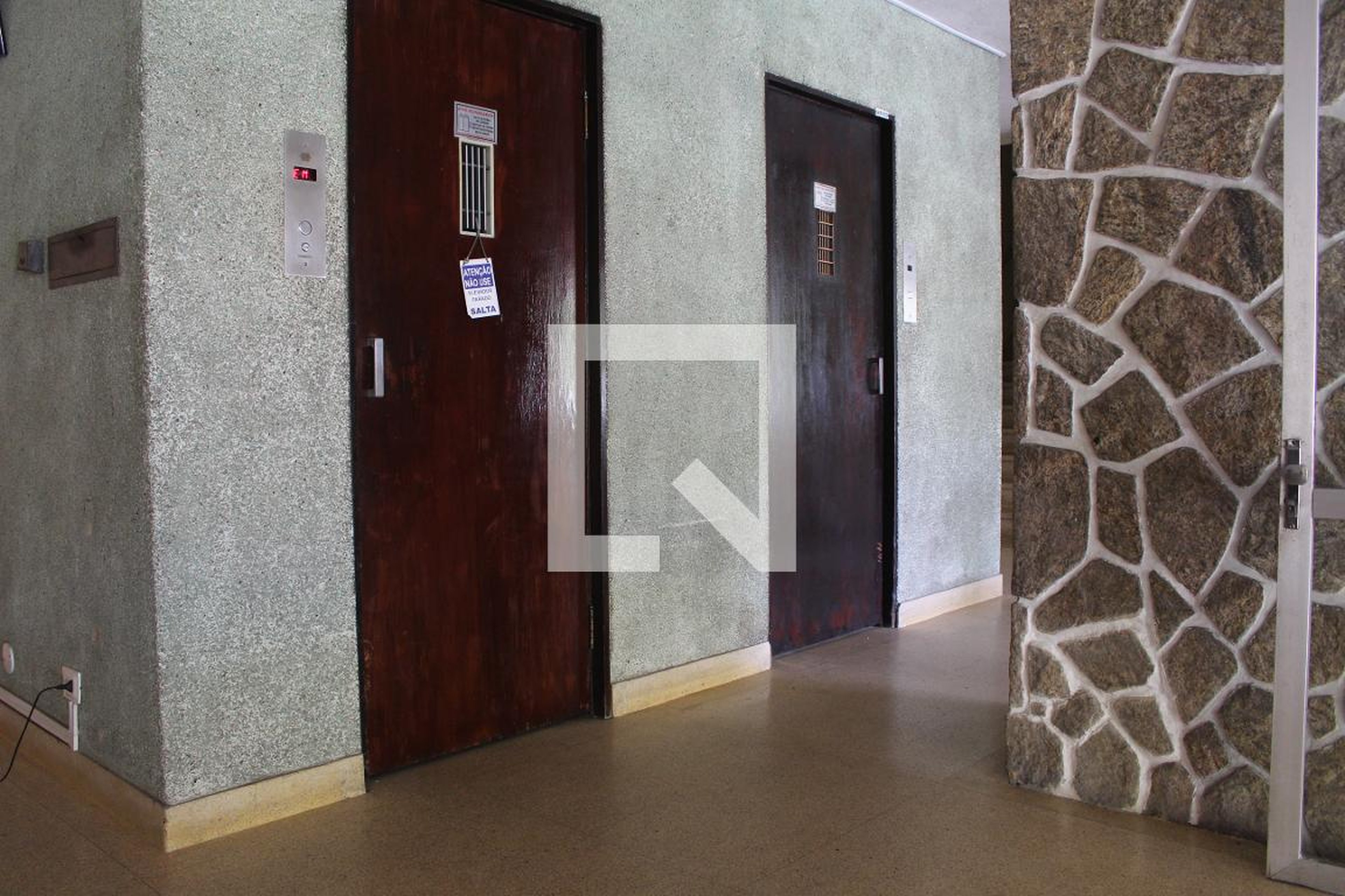 Hall de Entrada - Comendador Alves de Souza