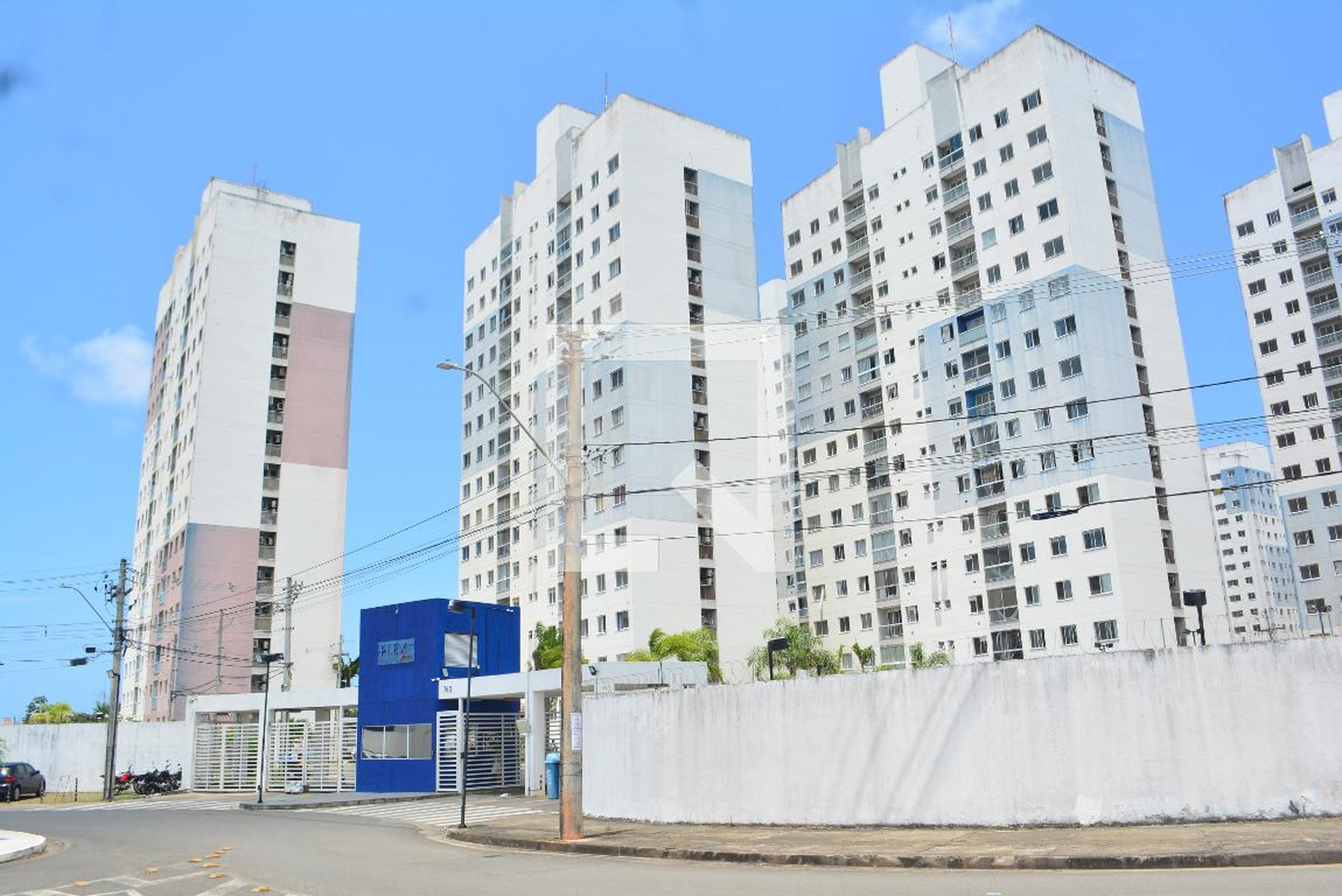 Fachada do condomínio Condomínio Flex Piatã  Torre Bem Estar