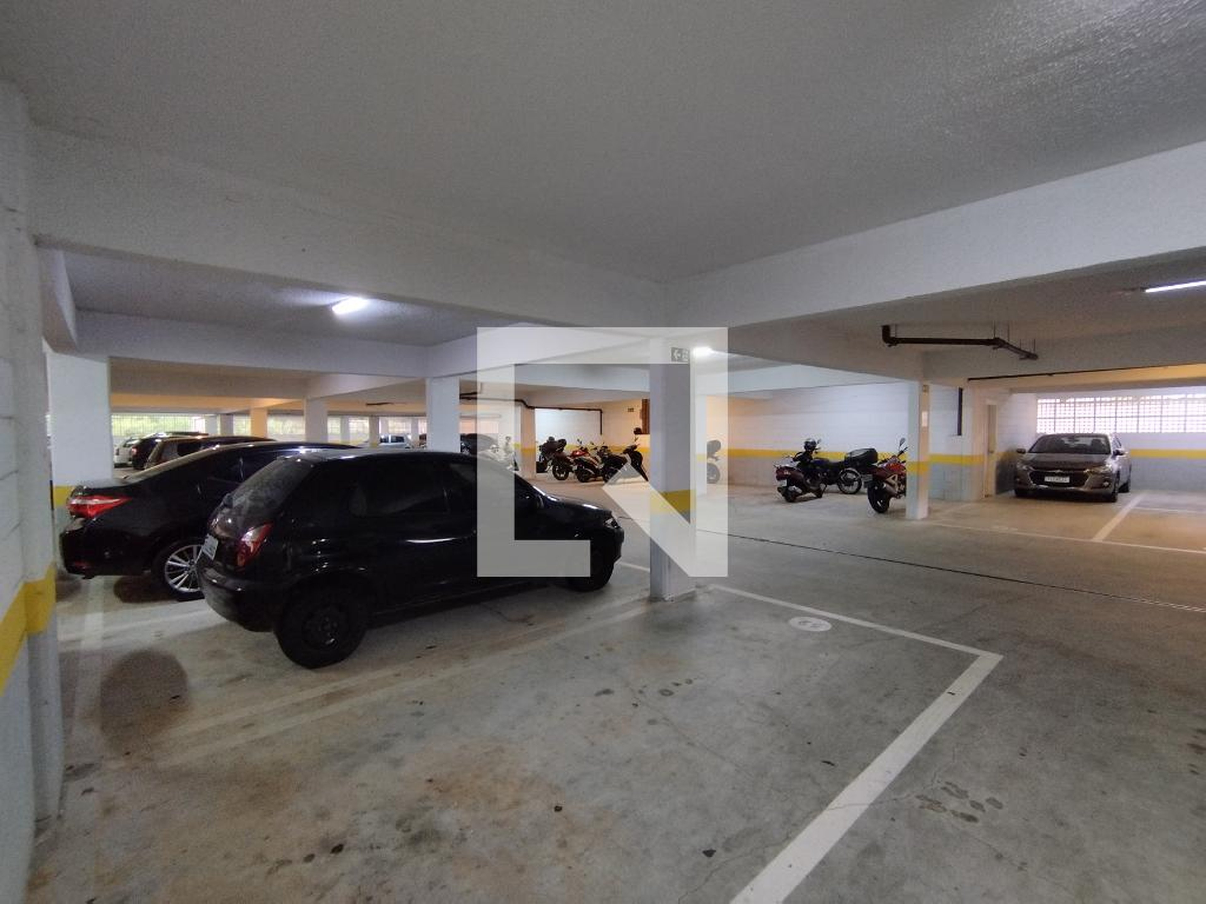 Estacionamento - Avenida dos Ourives, 780, 157, Torre 2 - 15 andar - Jardim S