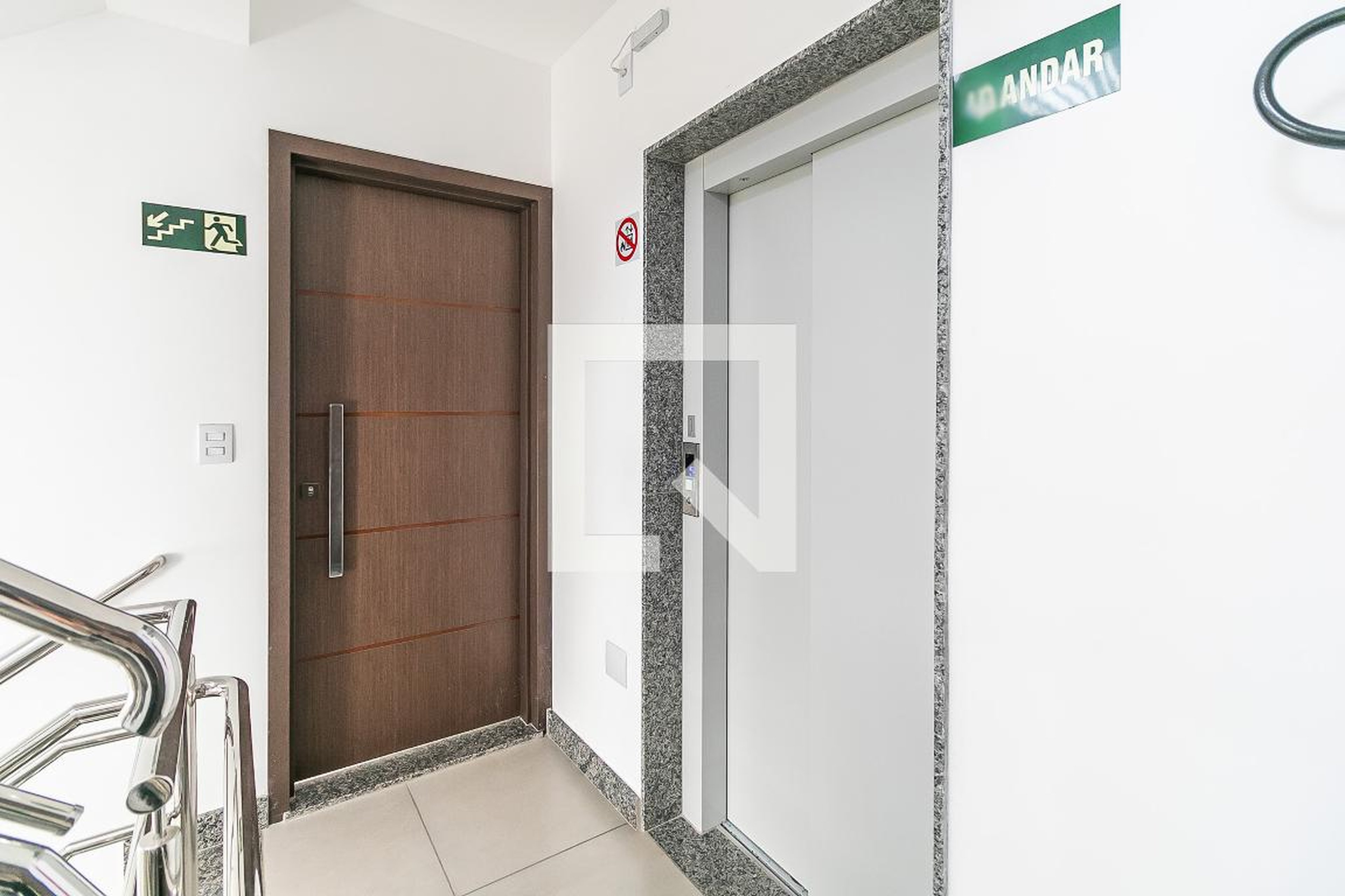 Hall - Edifício ?Lotti Soares