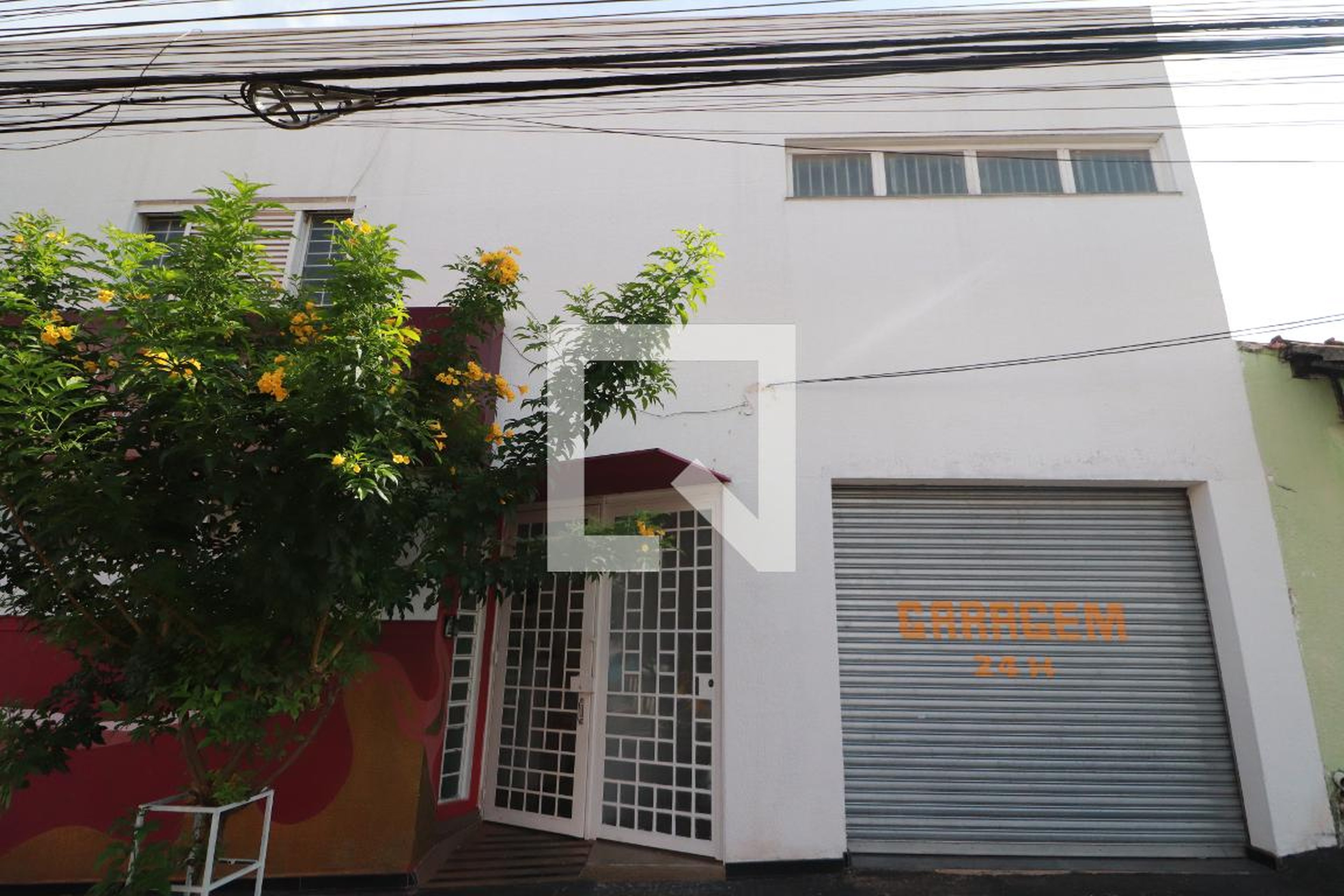 Fachada Condomínio em Rua Quintino Bocaiúva, 930