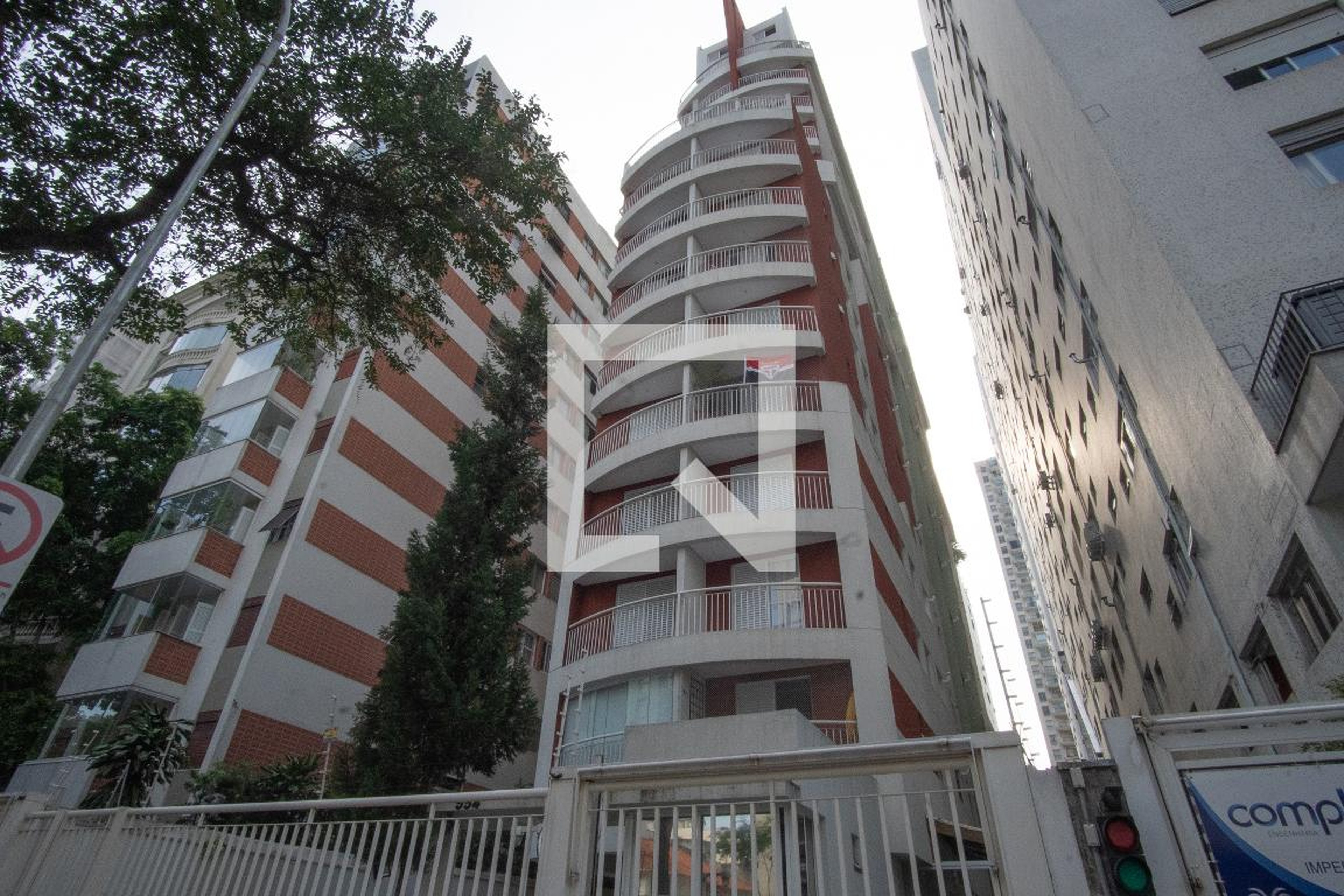 Fachada do Prédio Condomínio Estilo Higienópolis