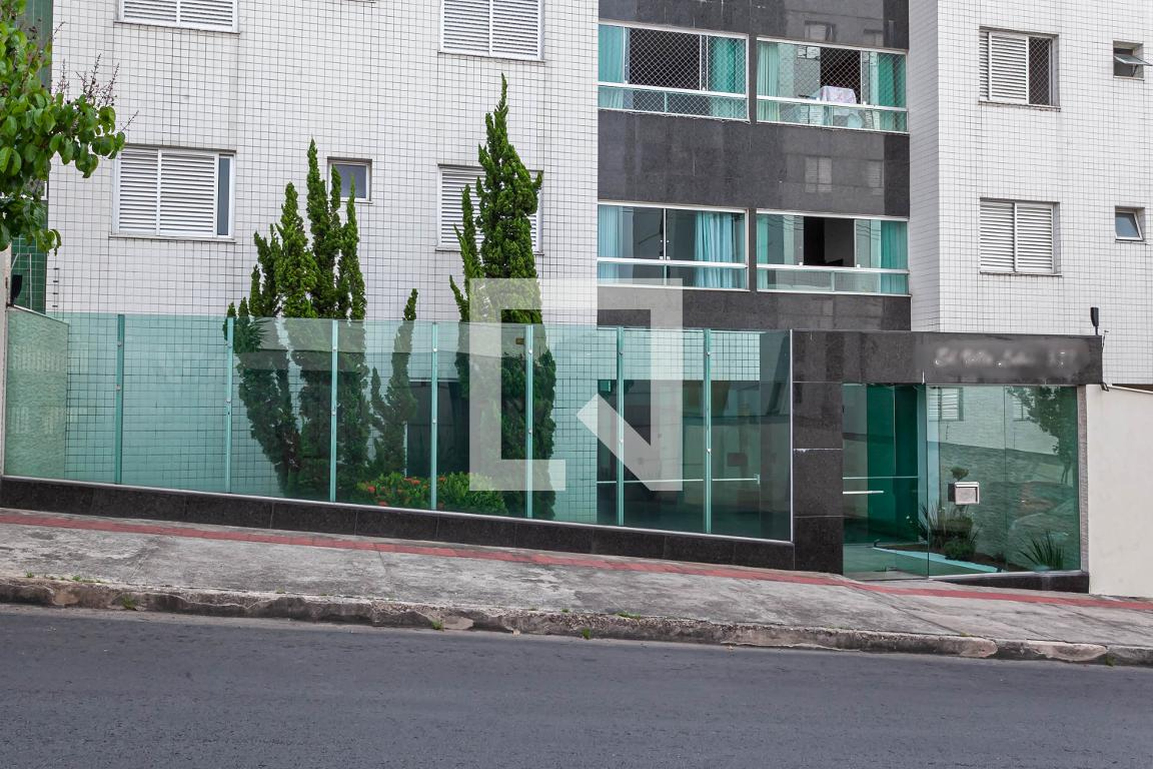 Fachada Edifício Villa Lobos