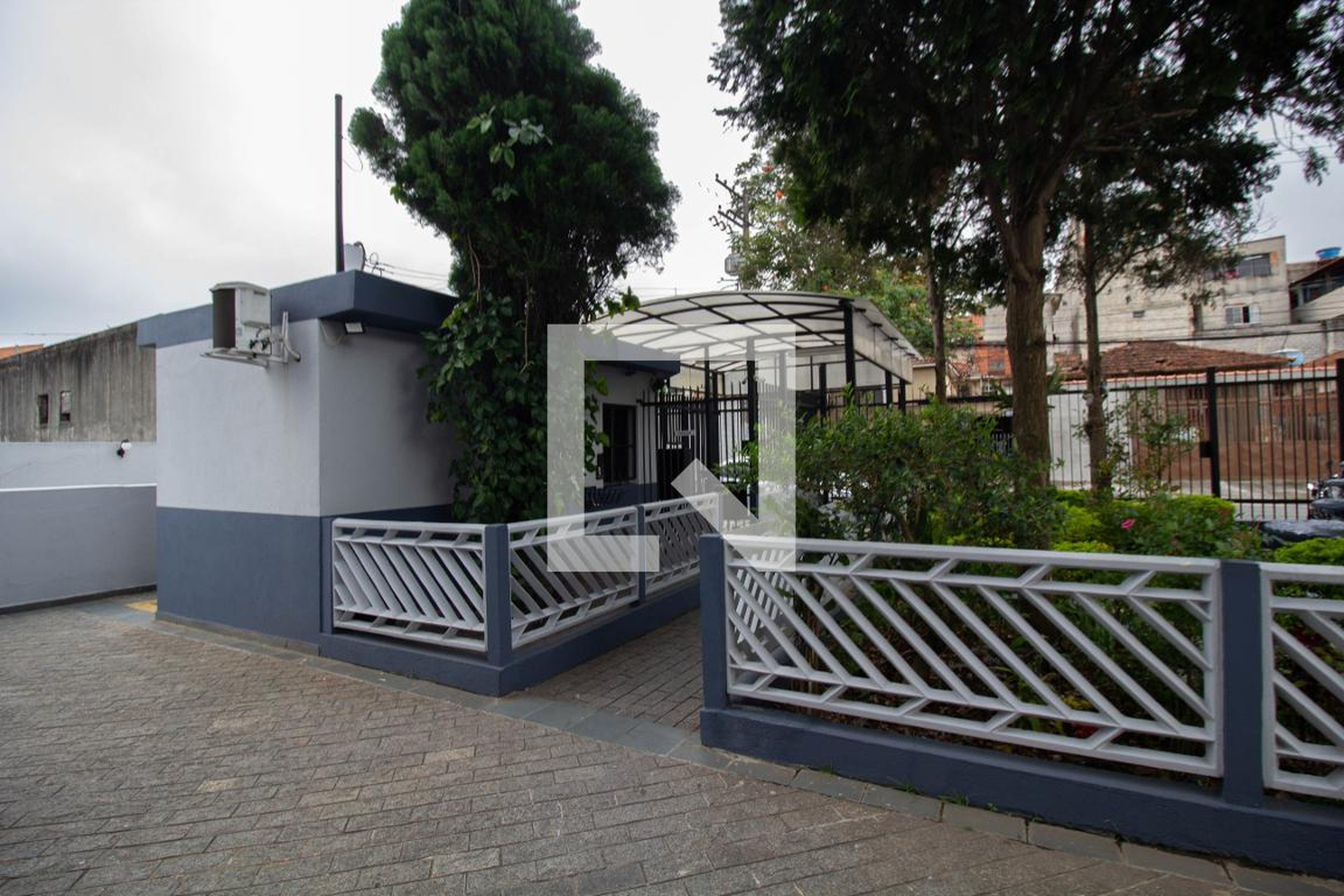 Fachada Condomínio em Rua Miguel Langone, 69