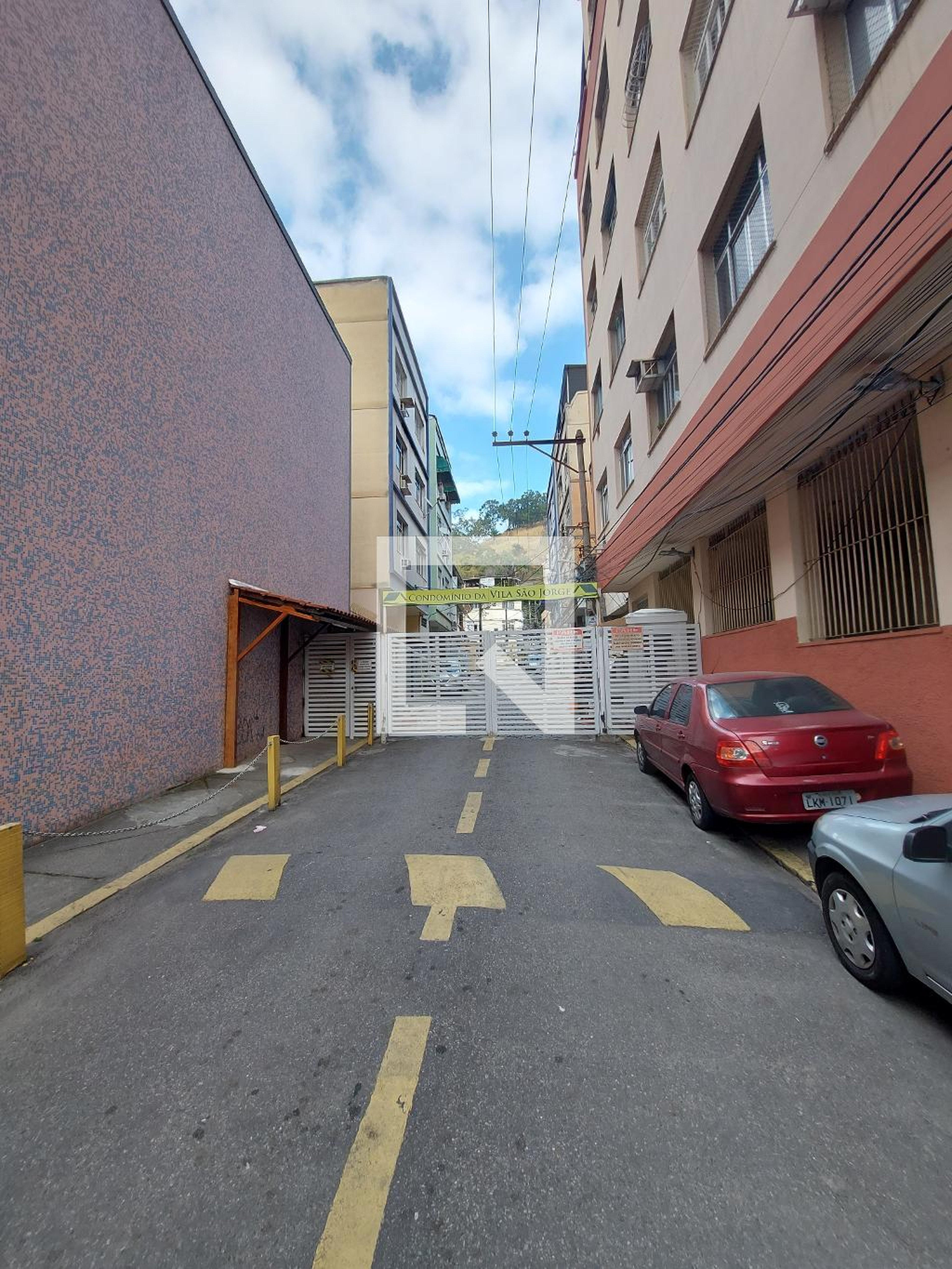 Fachada do Condomínio Condomínio Vila São Jorge