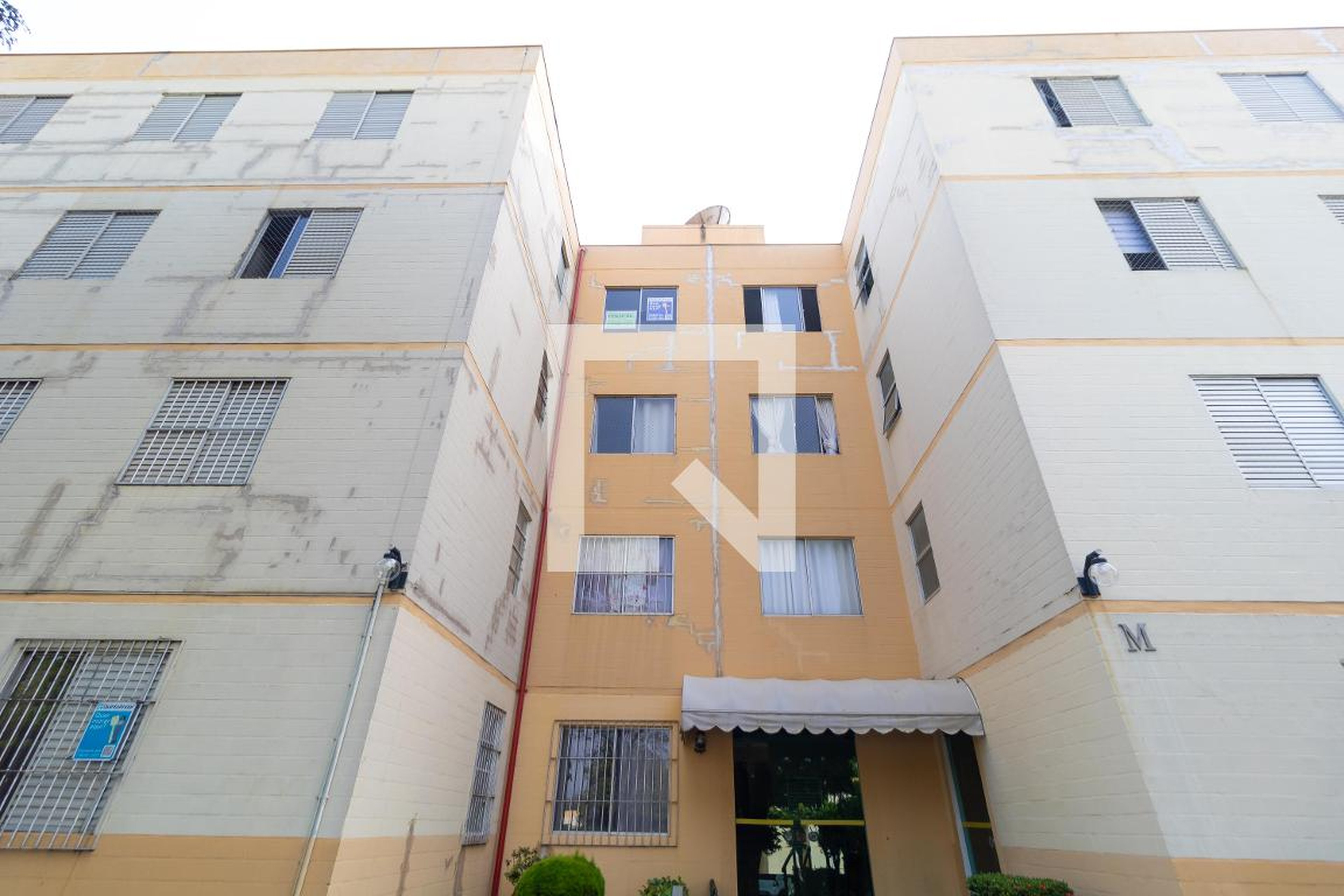 Fachada Condomínio Bandeirantes