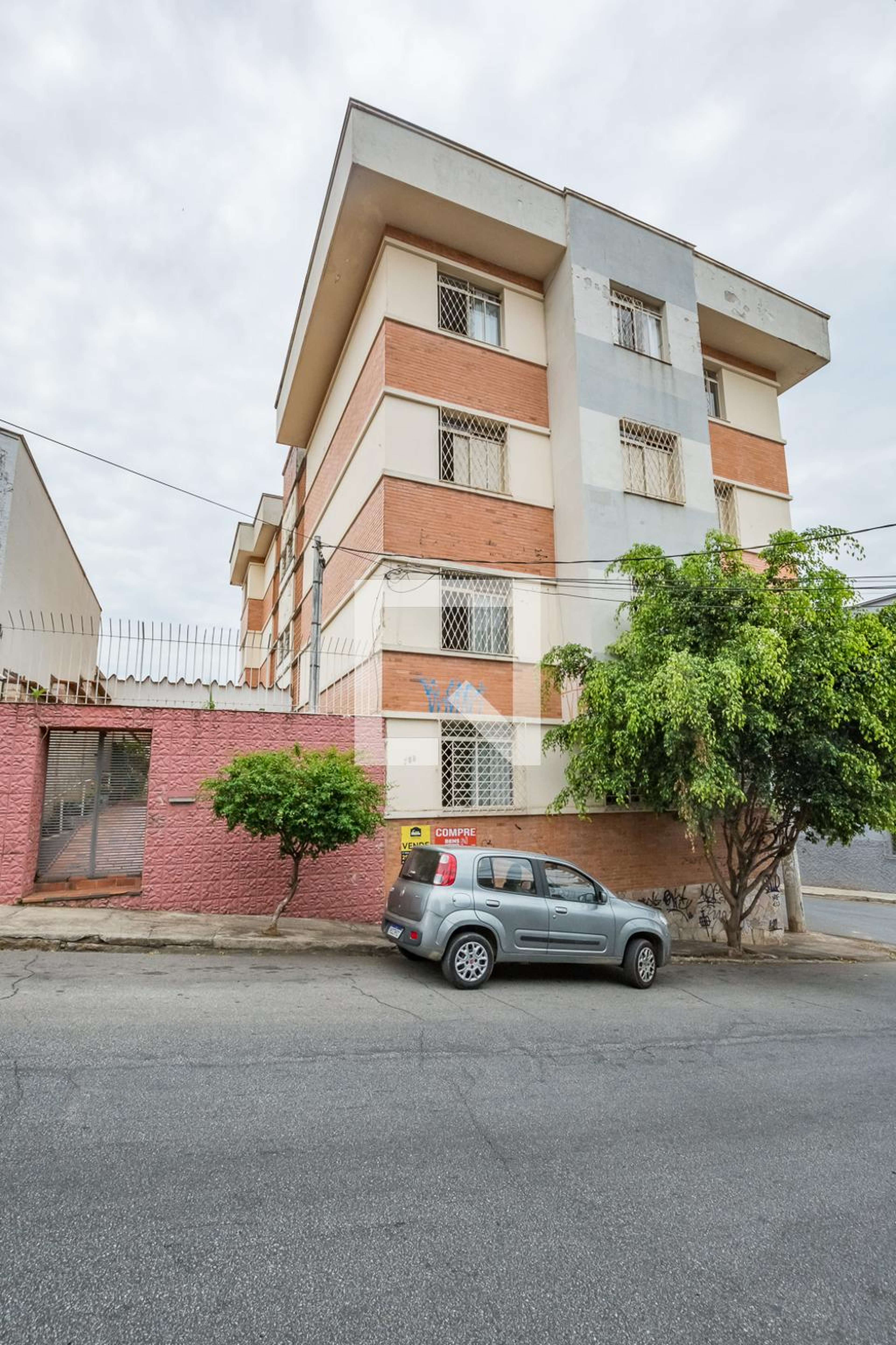 Fachada Condomínio em Rua Catete, 759