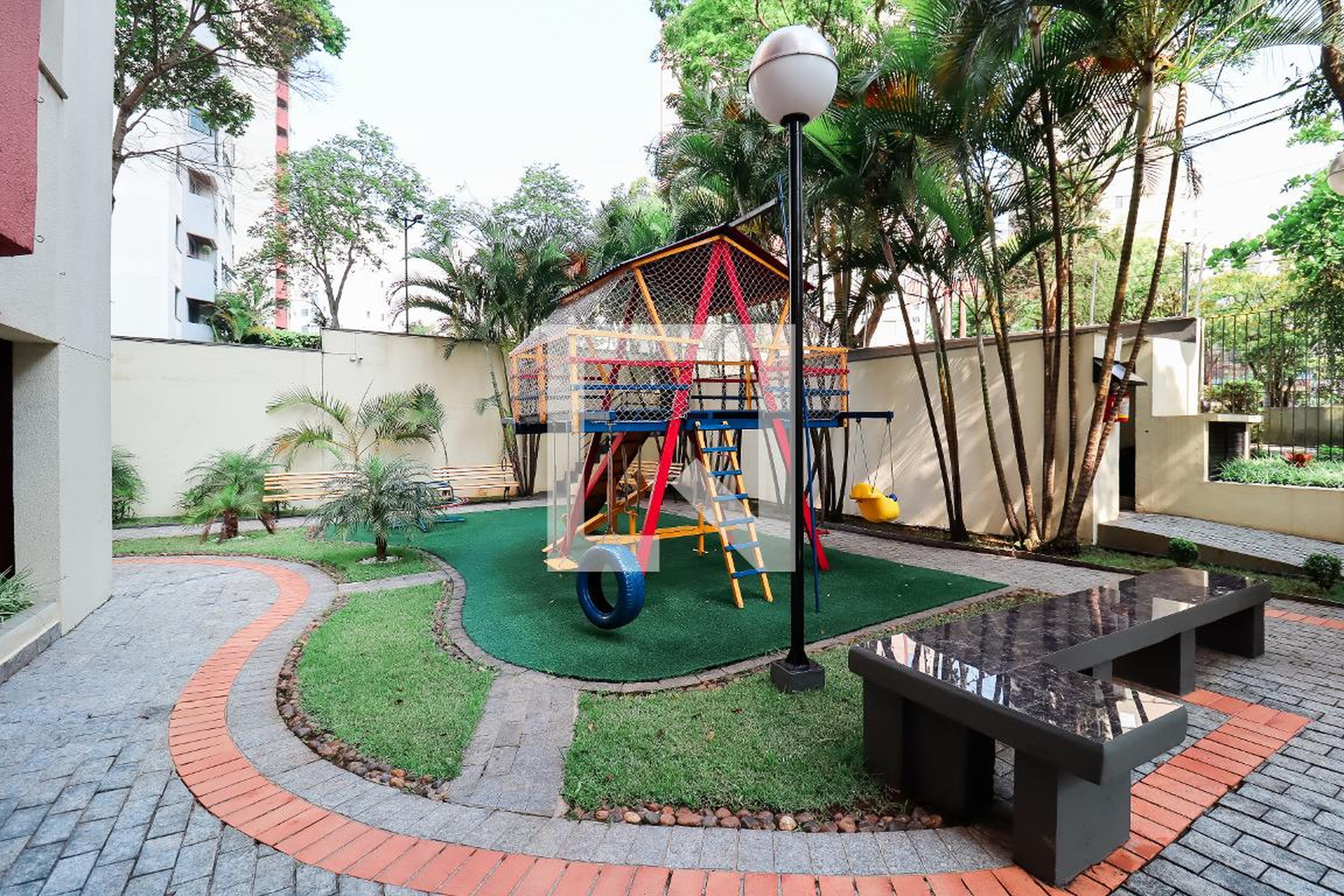 Playground - Edifício Jacarandá