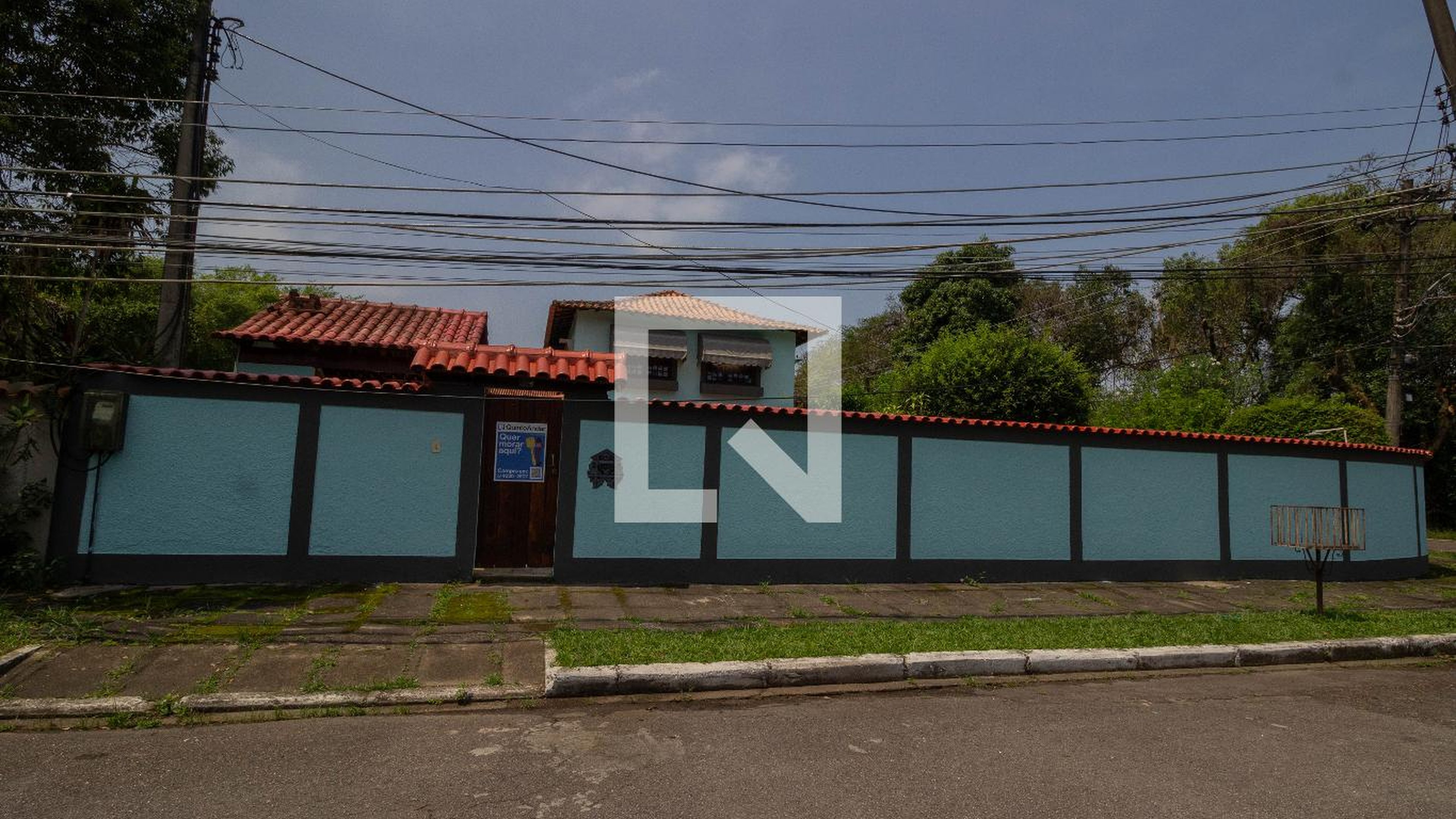 Fachada Condomínio em Rua Pedro Aleixo, 20