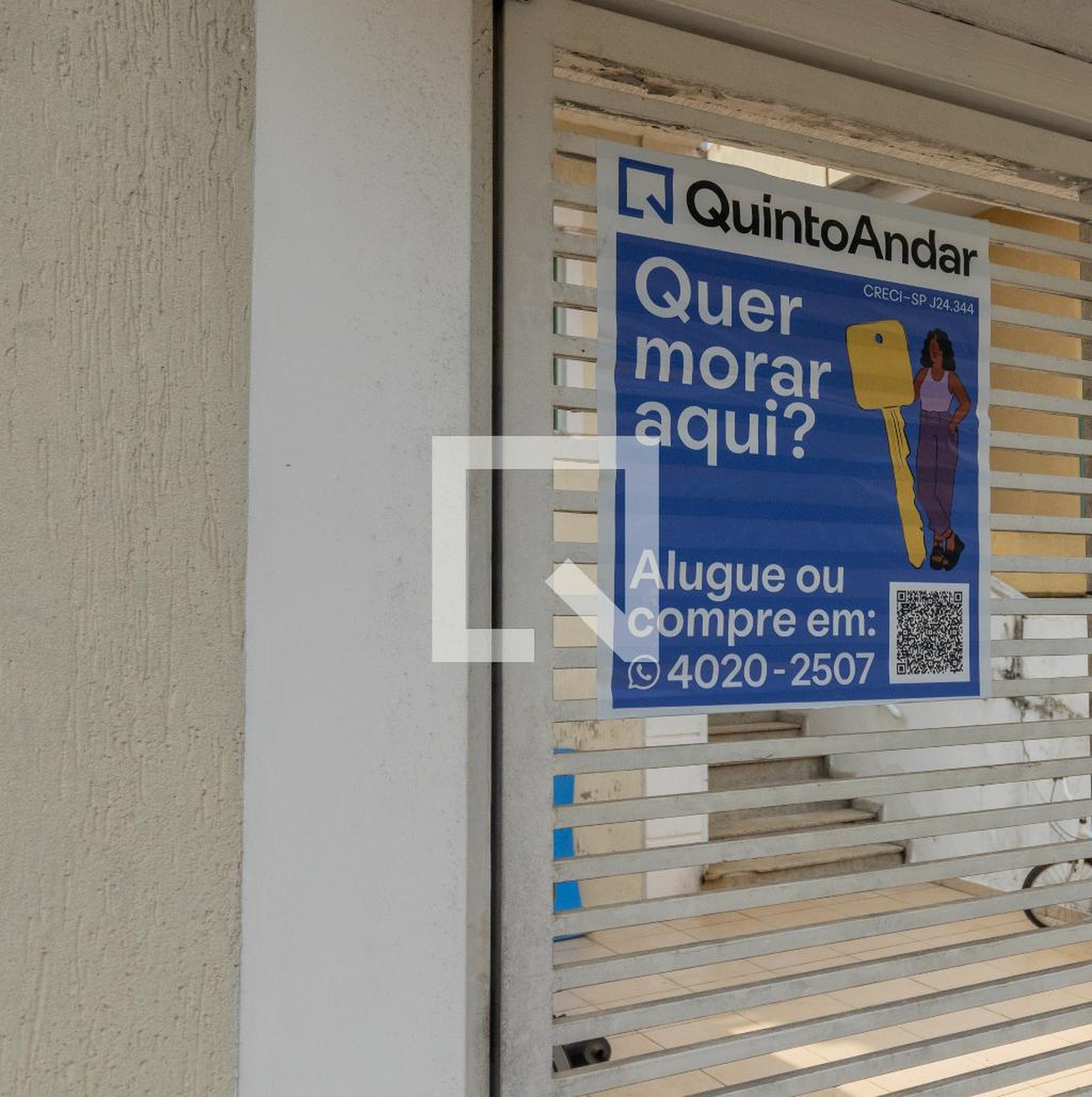 Fachada Condomínio em Rua Preciosa, 156