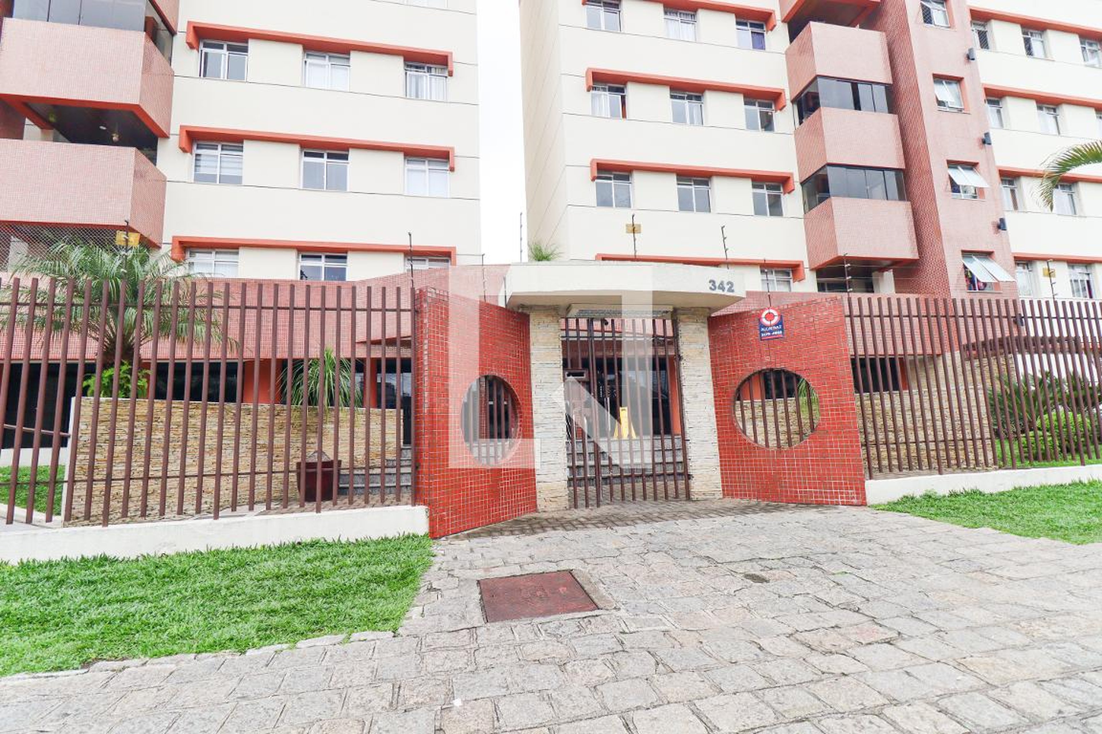 Fachada do Prédio Condomínio Village D'oro