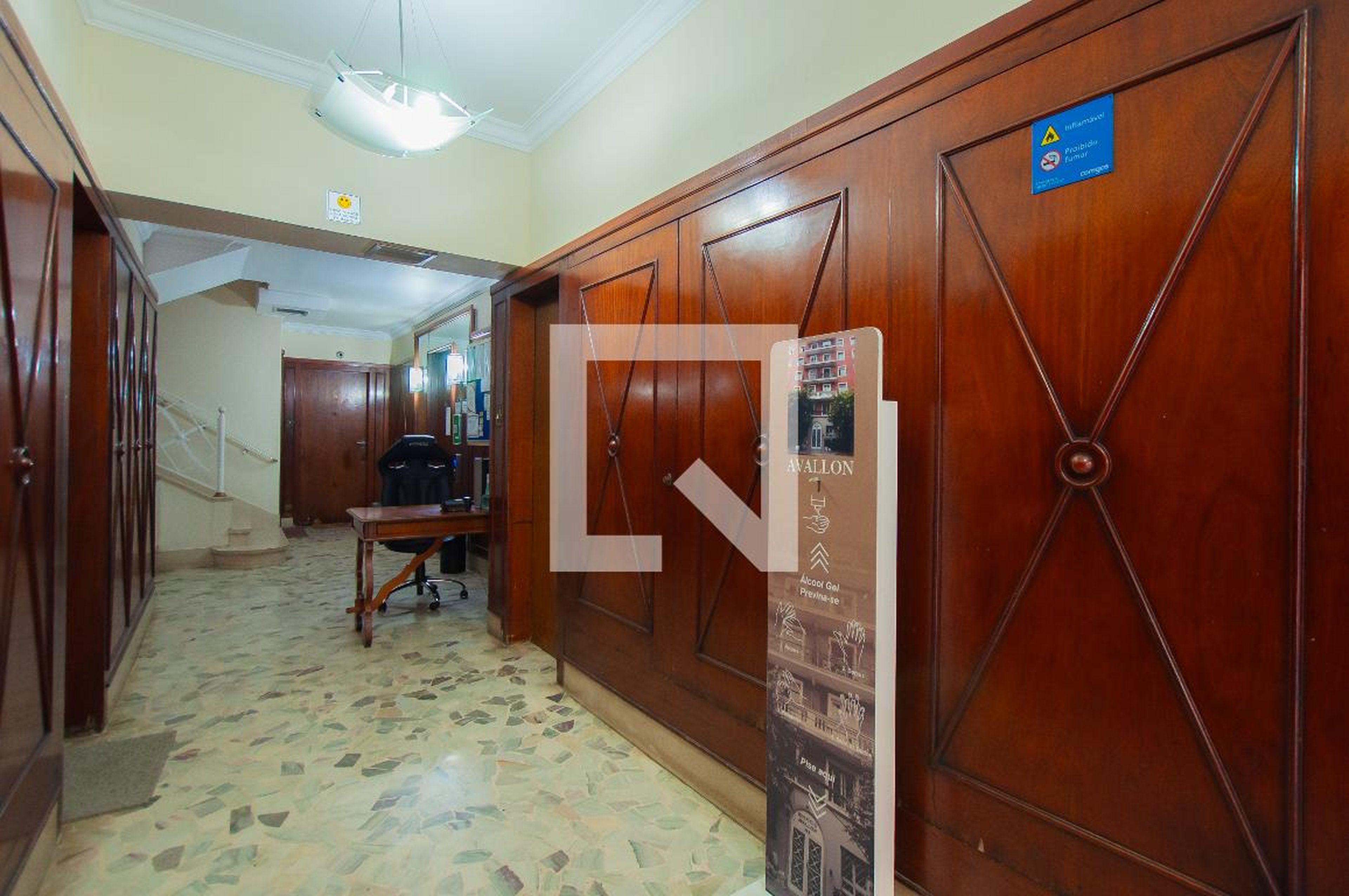 Hall de entrada - Avallon e Maison Di