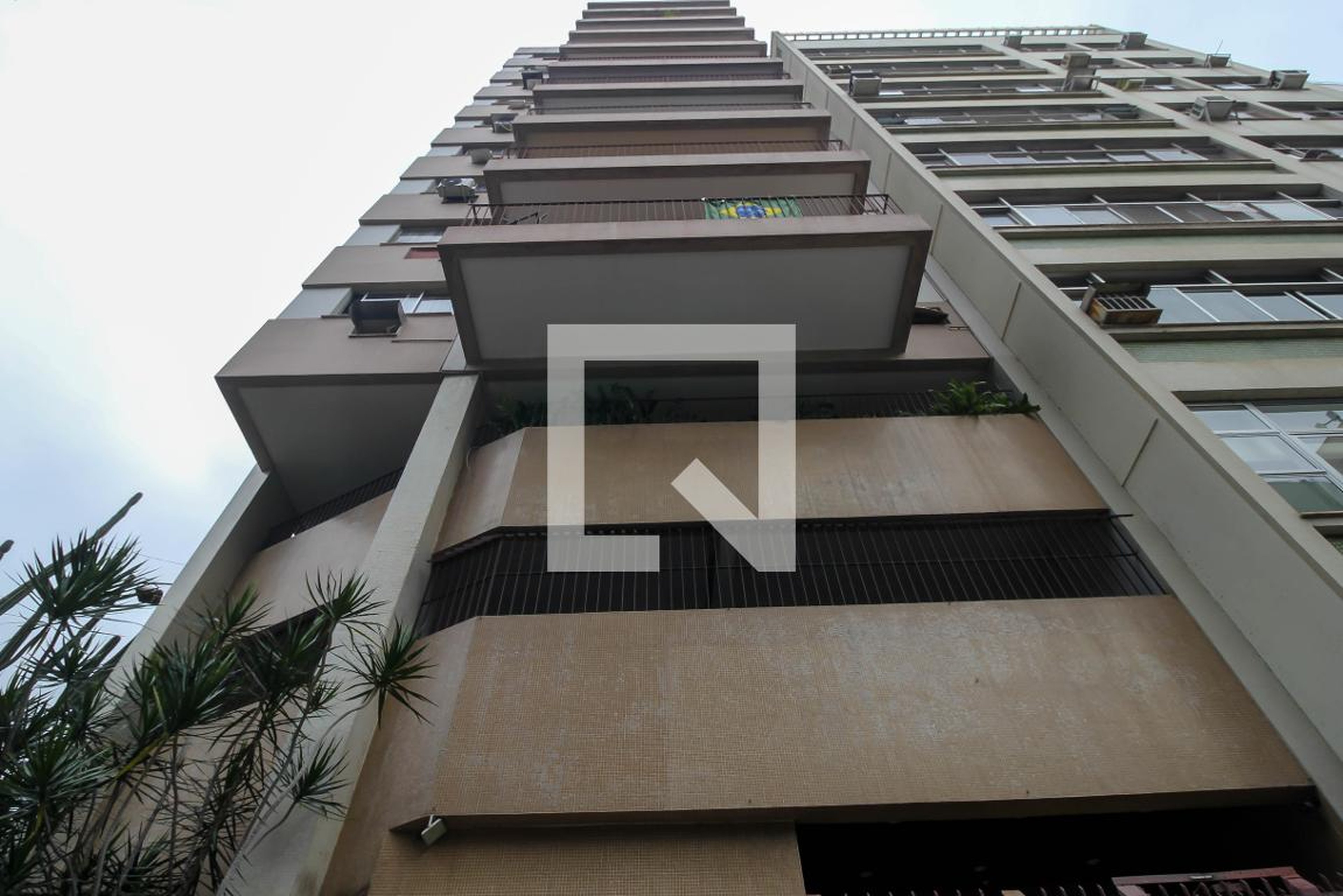 Fachada do Prédio Condomínio Morristown