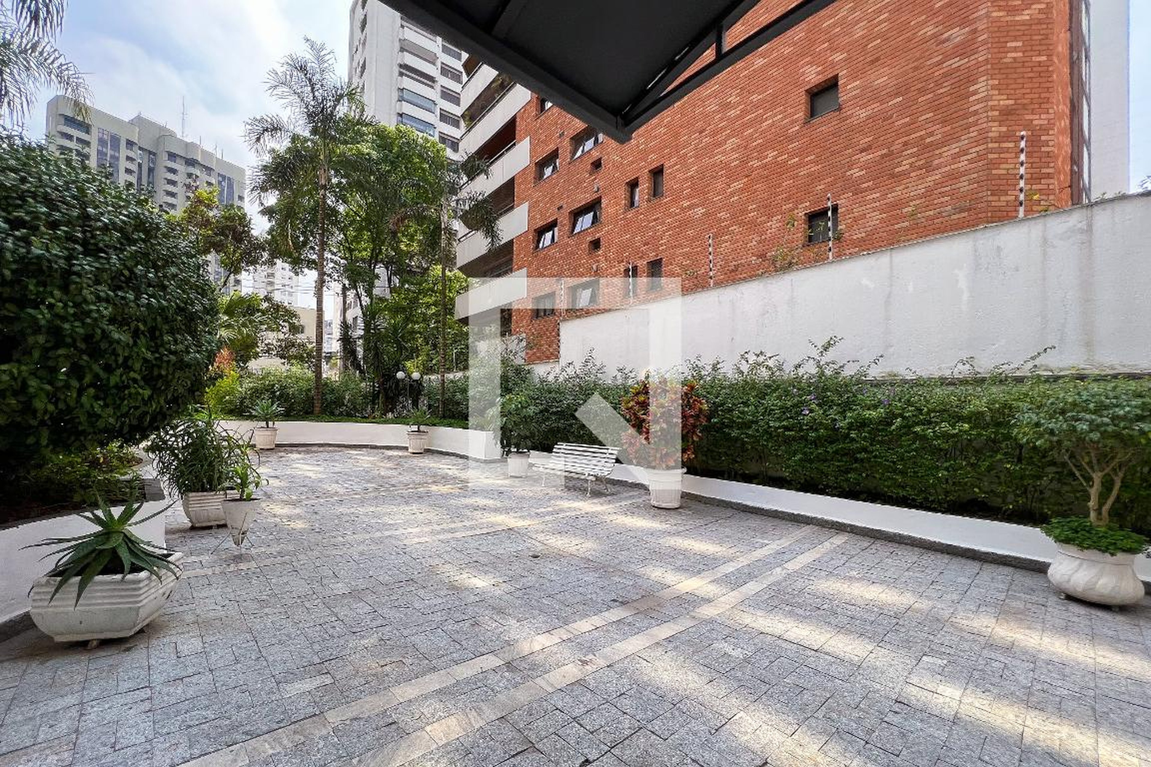 Área externa - Tabapuã Plaza