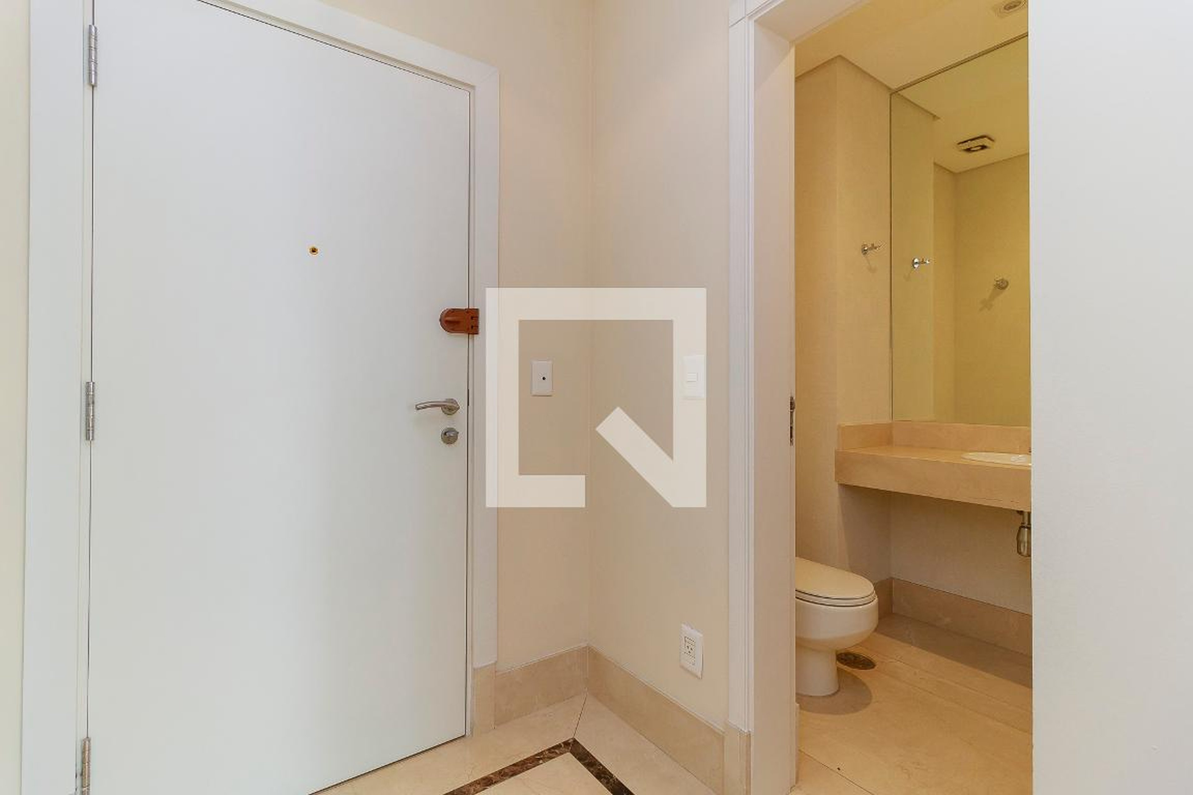 Hall de entrada - Place de L'étoile