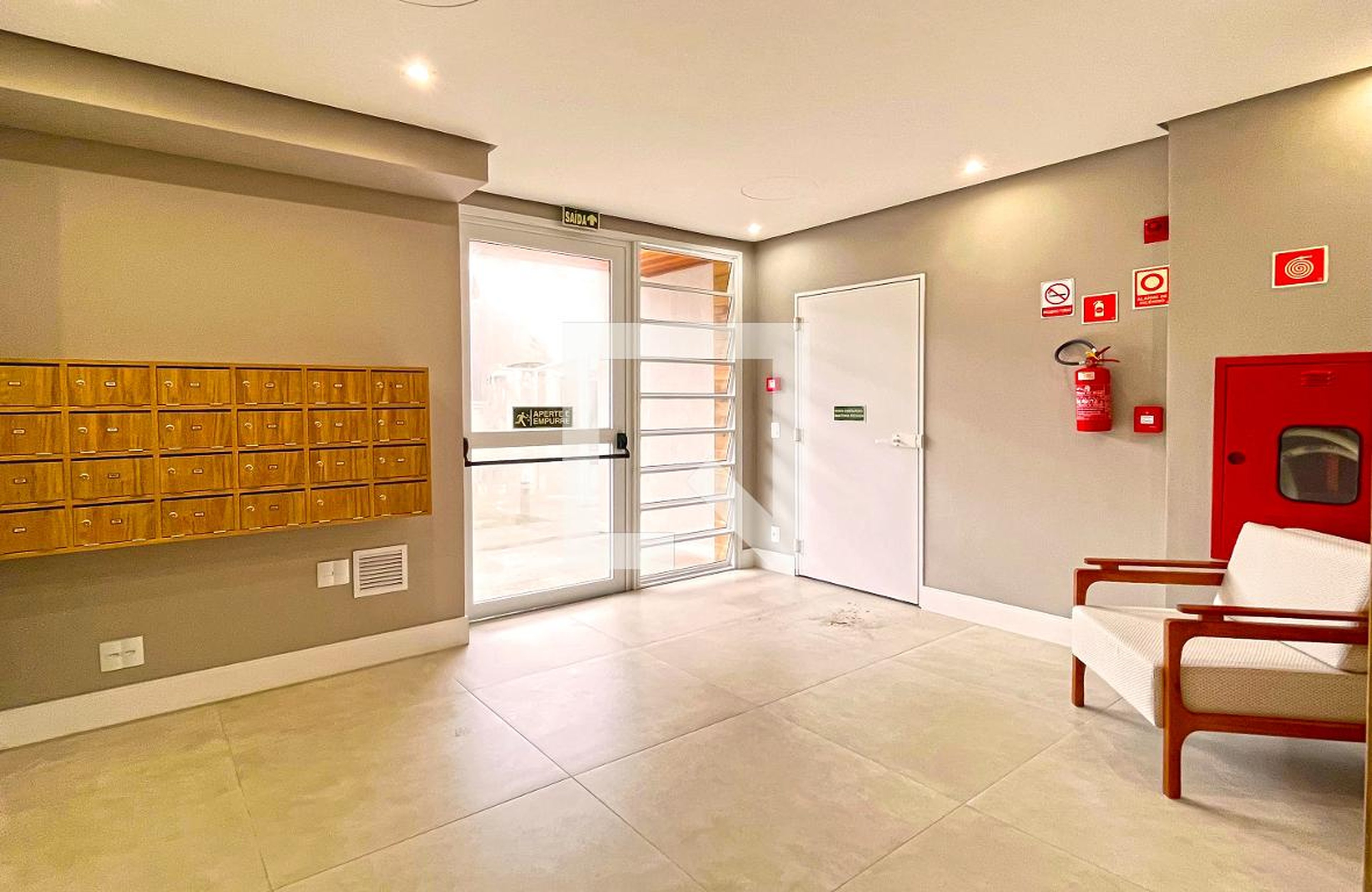 Hall - Edifício Hari Menino Deus