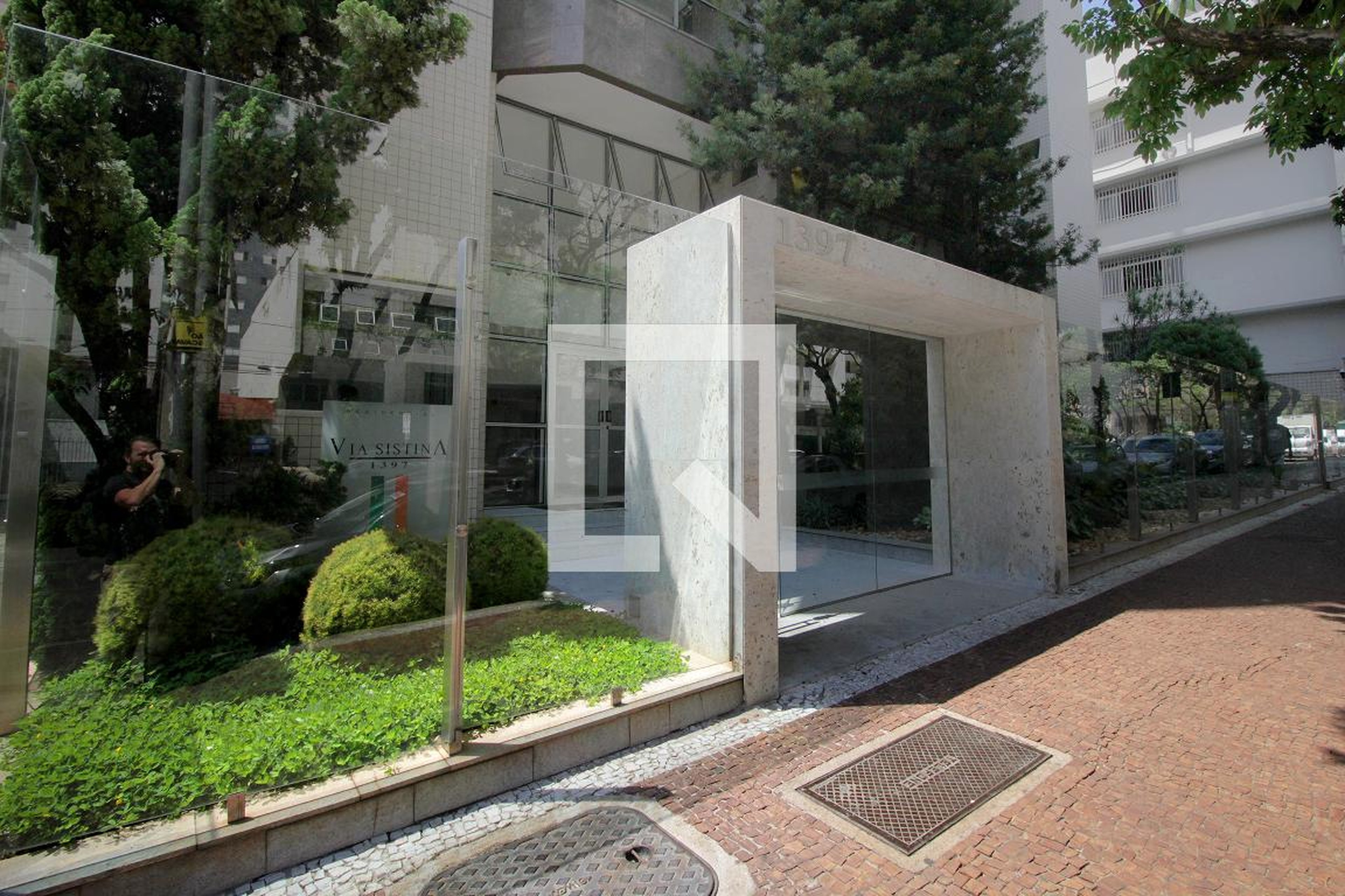 Fachada Condomínio em Avenida Bernardo Monteiro, 1397