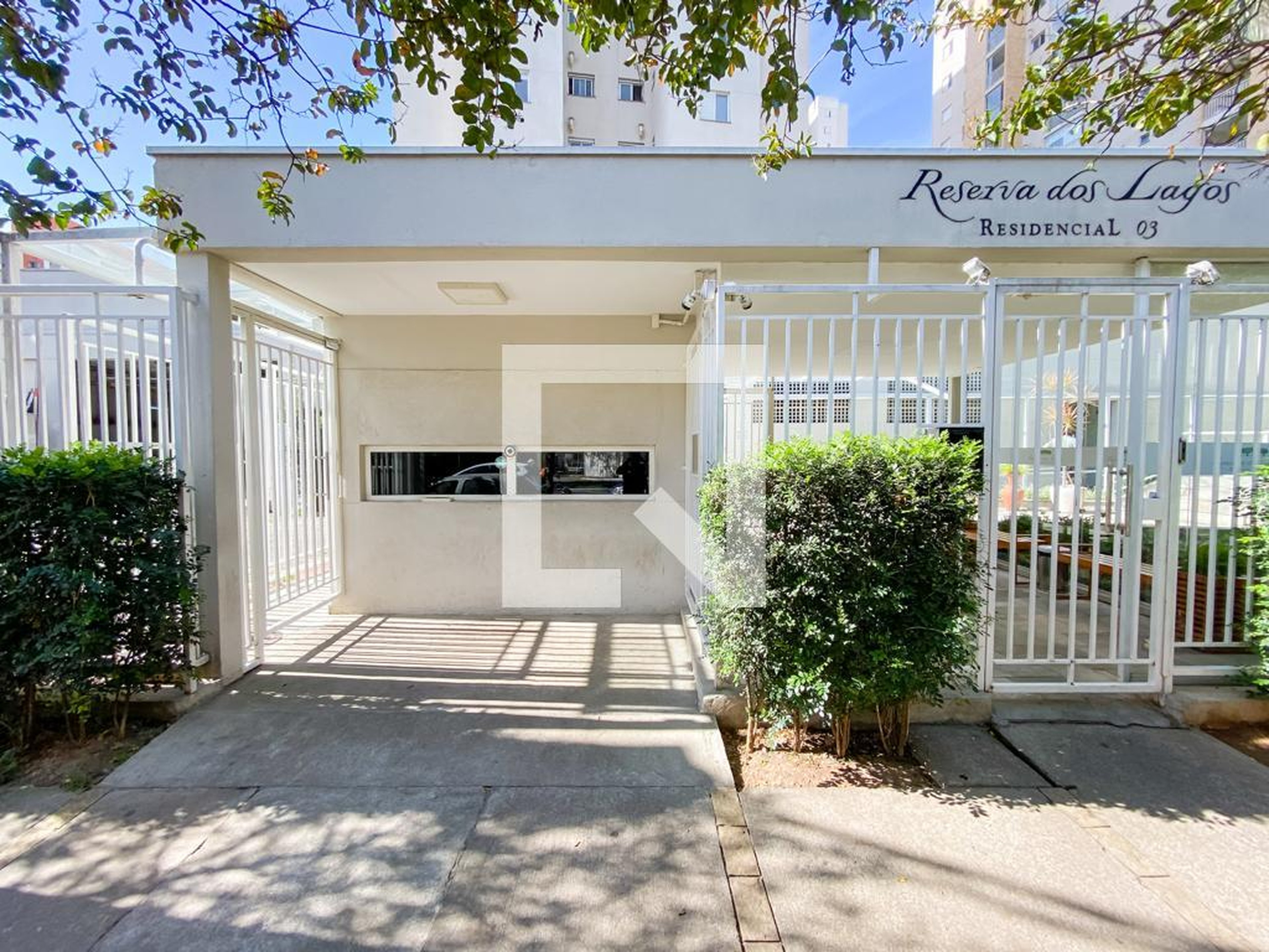 Fachada do Condomínio Condomínio Reserva dos Lagos
