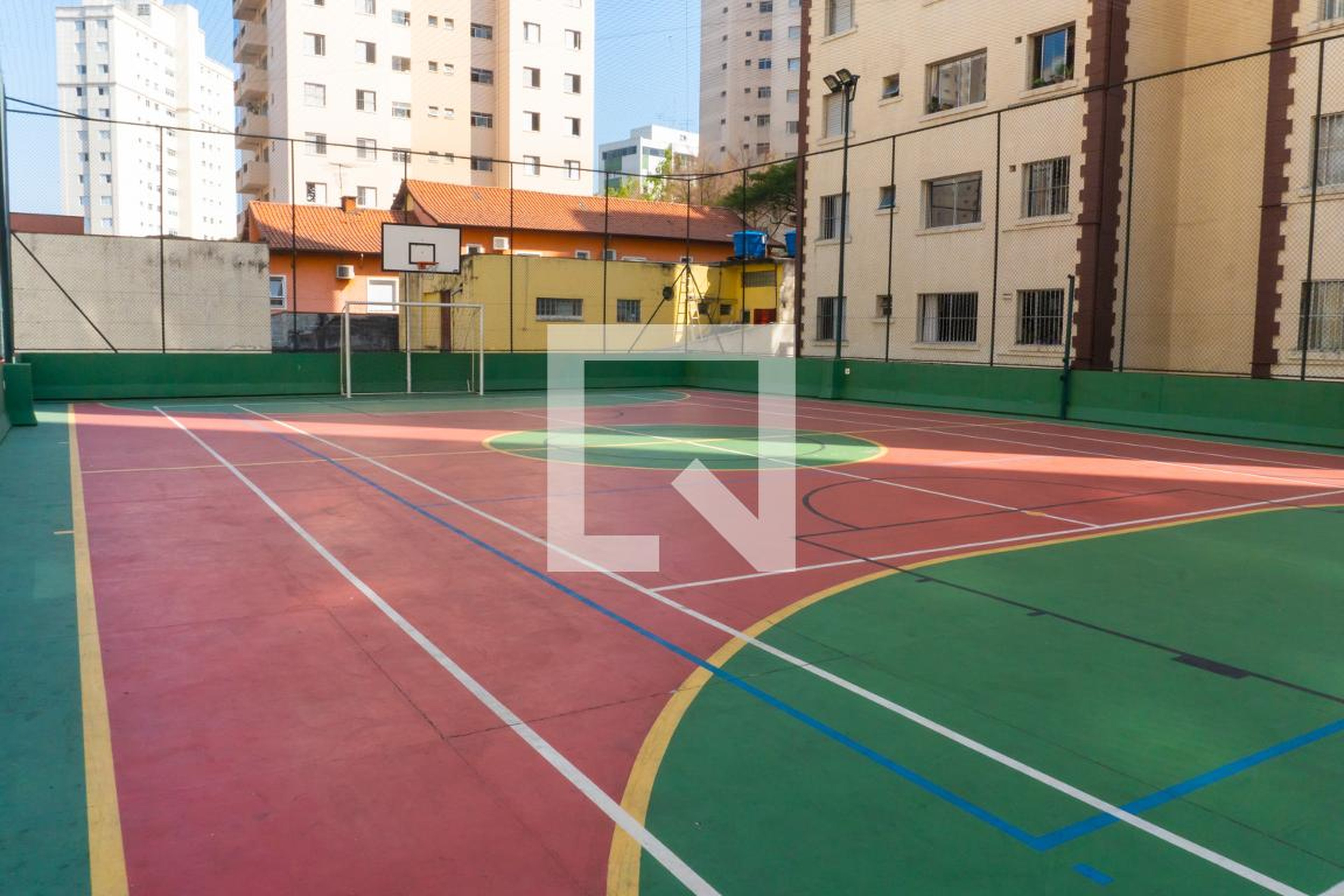 Quadra Esportiva - RES Trianon