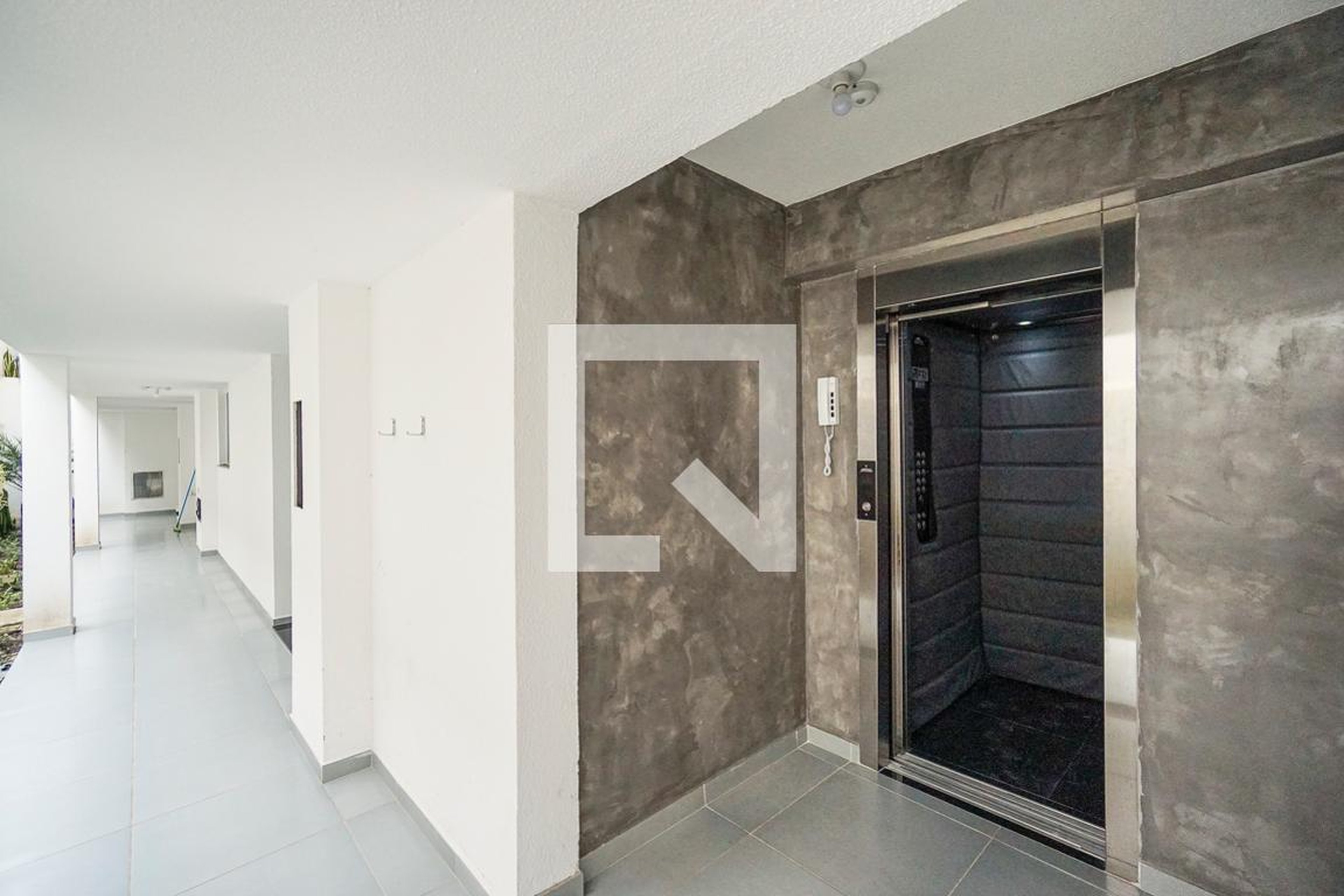 Hall social - Portto Evans