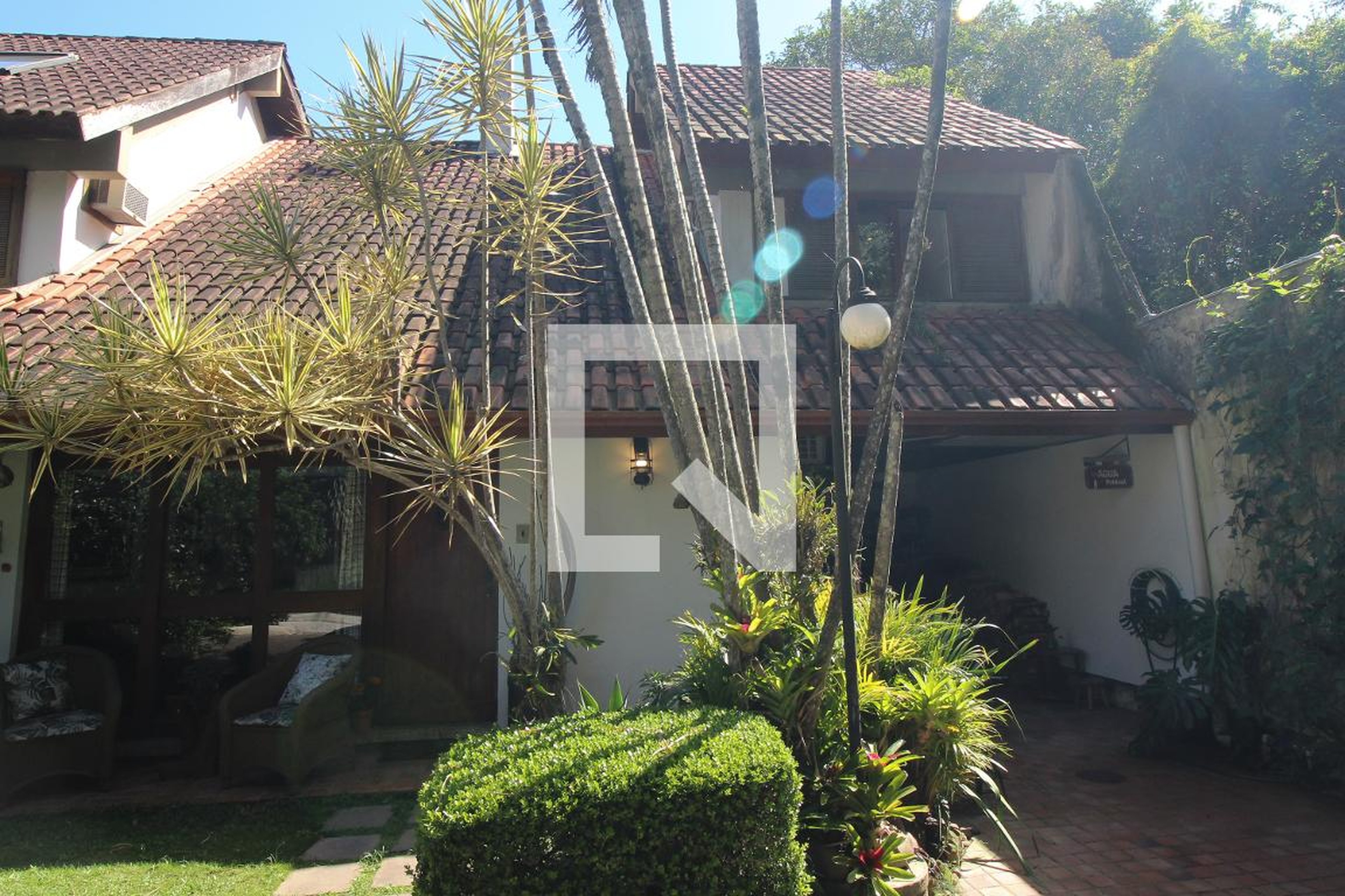 Fachada Condomínio em Rua Déa Coufal, 1380