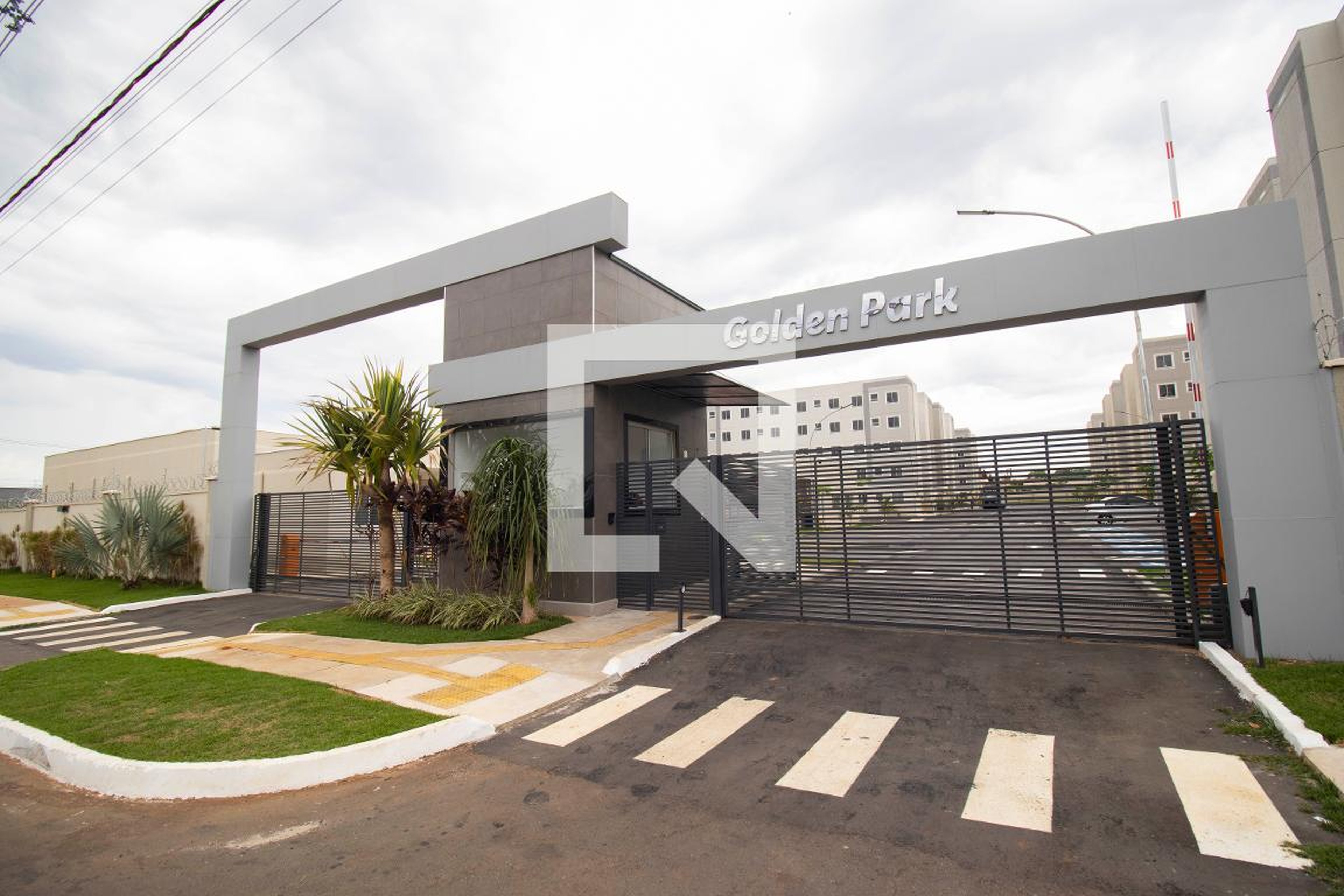 Fachada Condomínio em Avenida C, 1