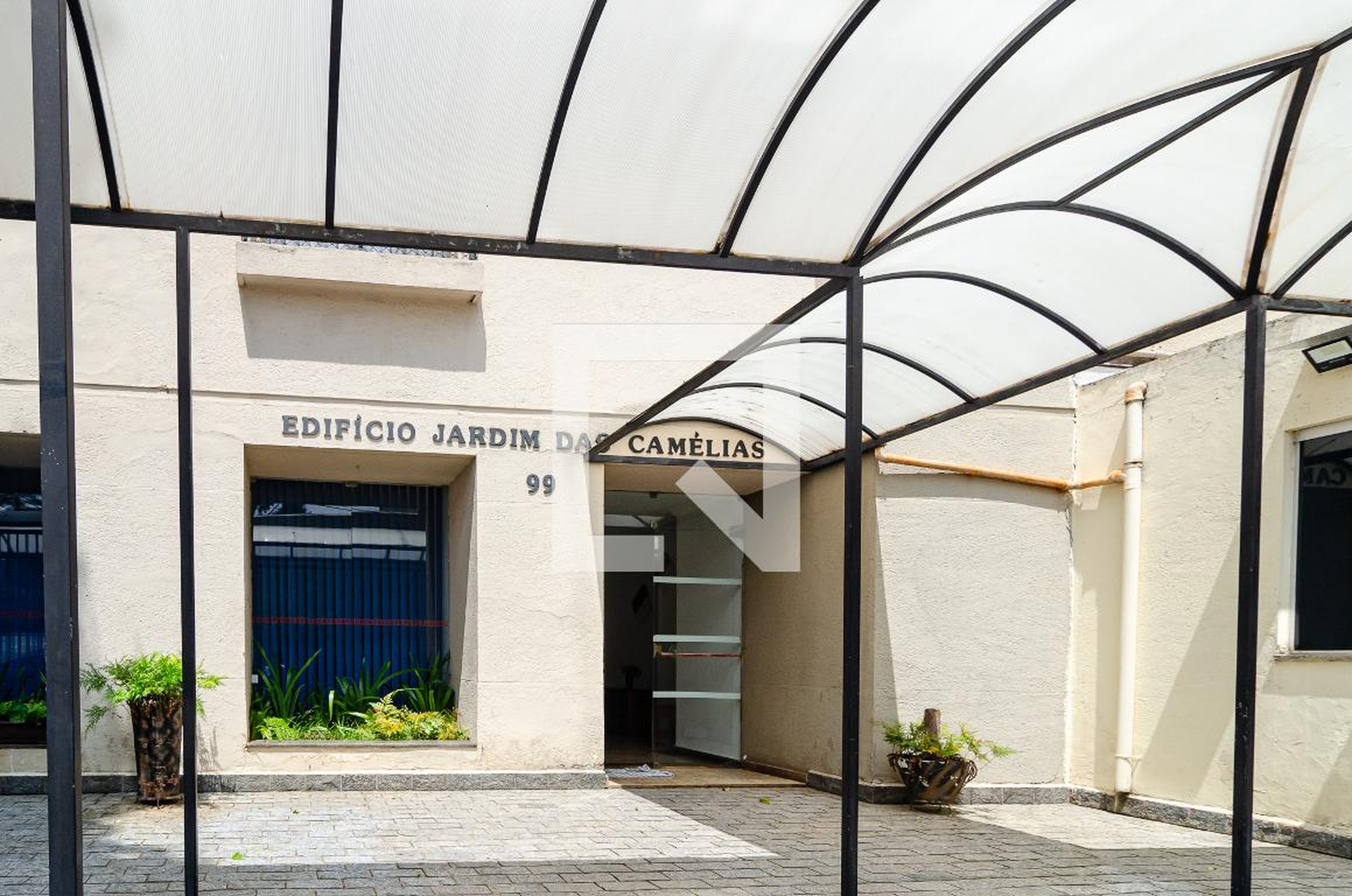 Entrada - Jd. das Camélias