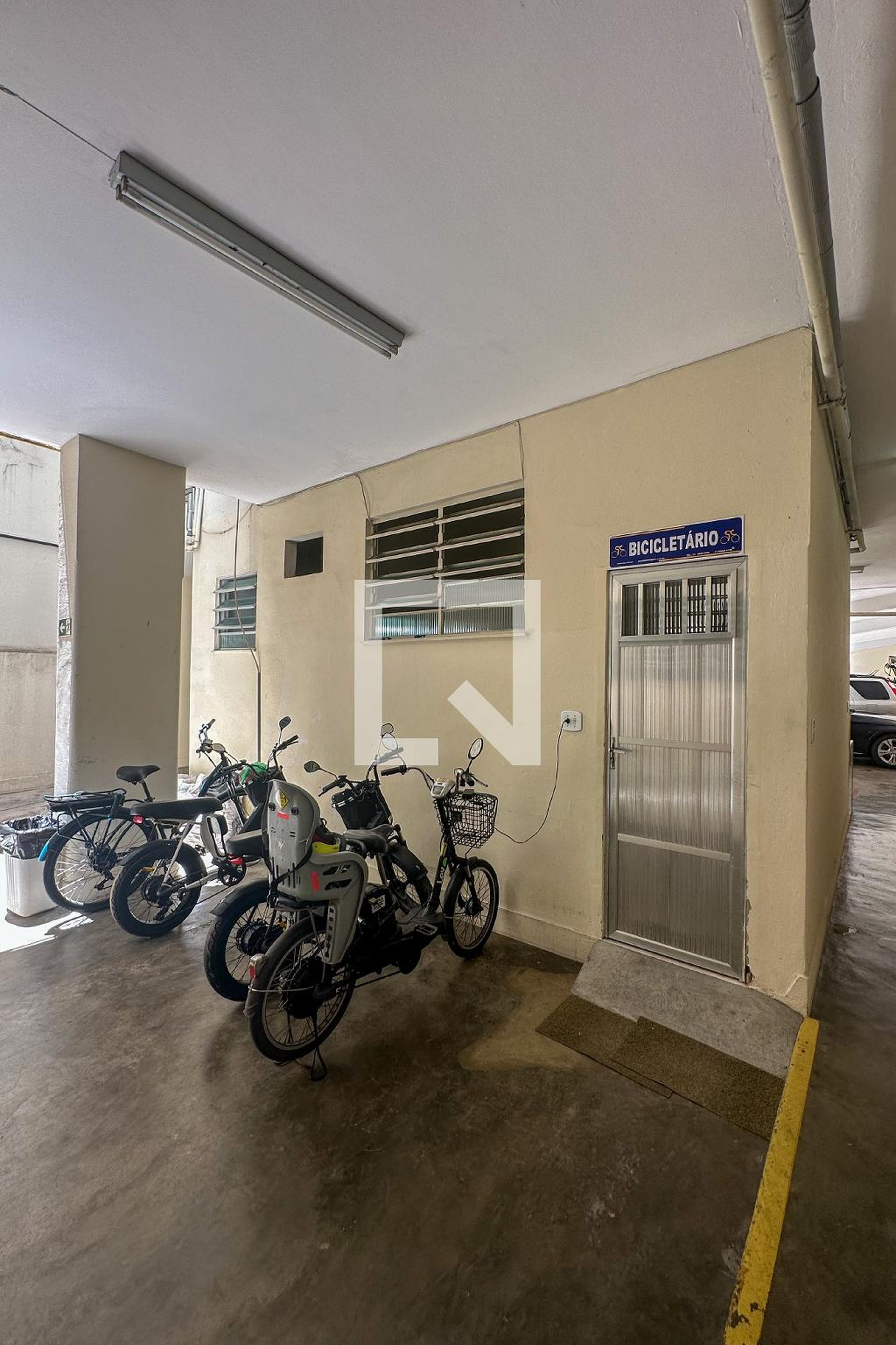 Bicicletário - Edifício Viking