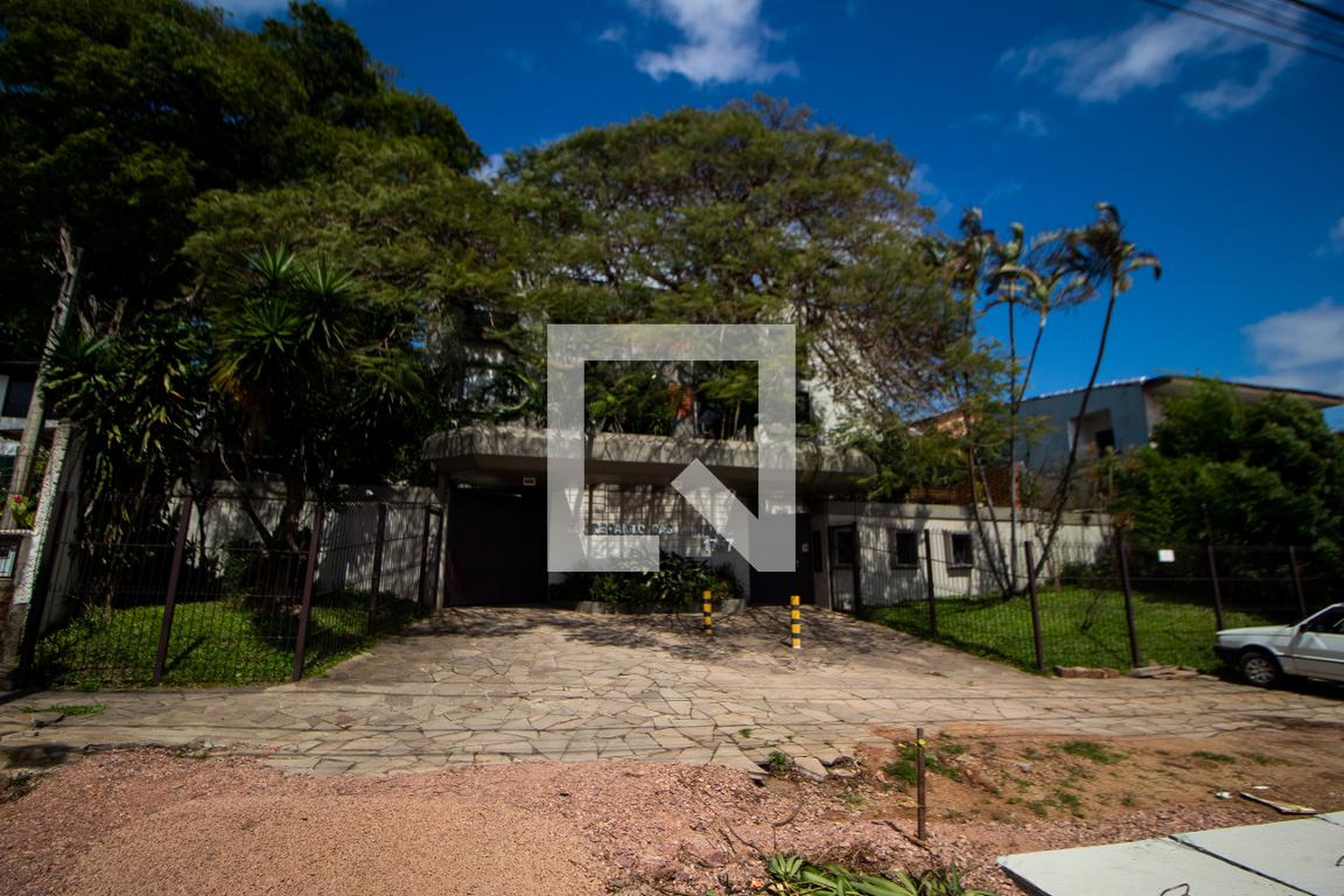 Fachada Edifício Recanto das Paineiras