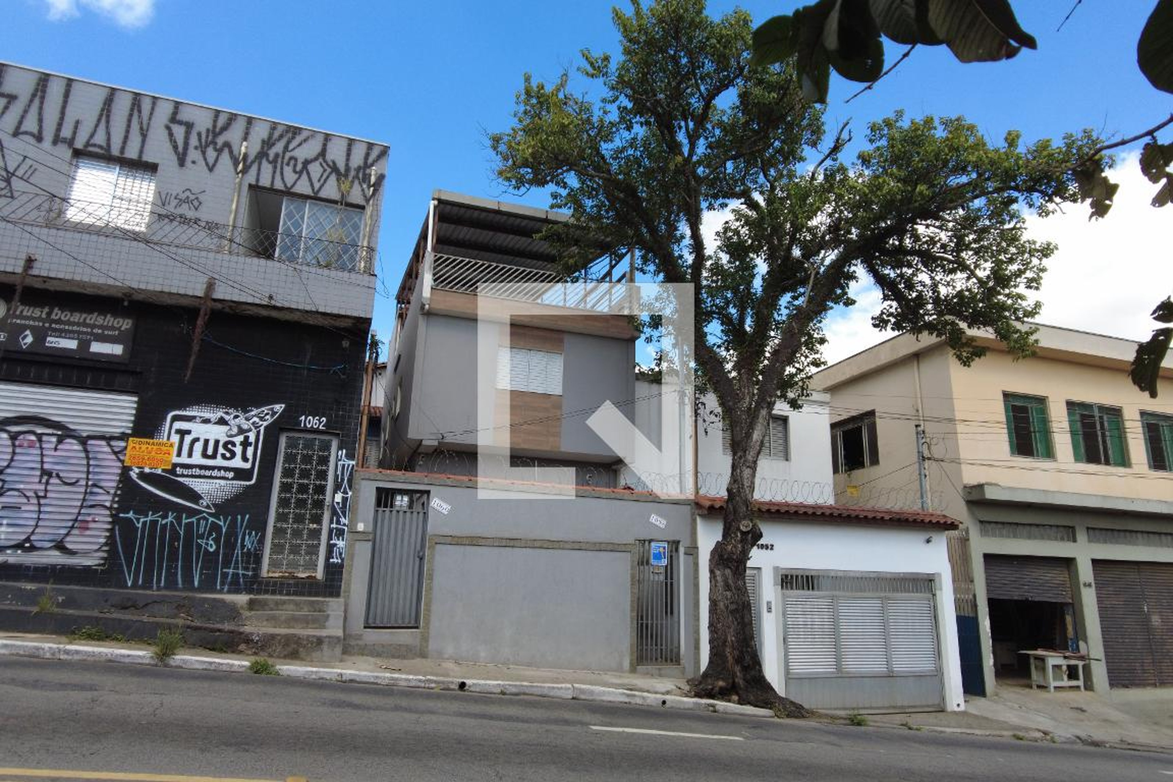 Fachada Condomínio em Rua Nossa Senhora da Saúde, 158