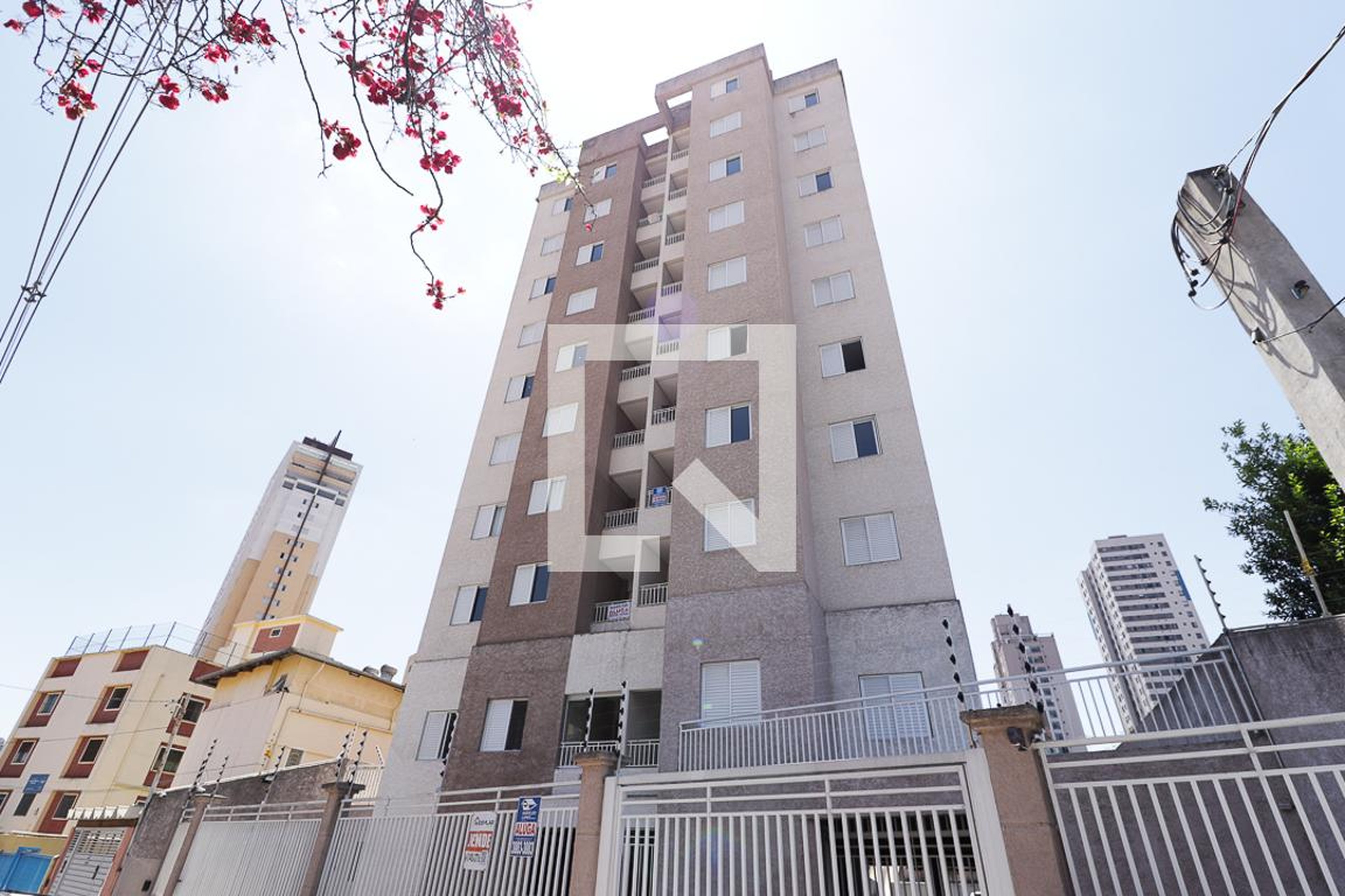 Fachada Condomínio em Rua Doutor Marrei Júnior, 225