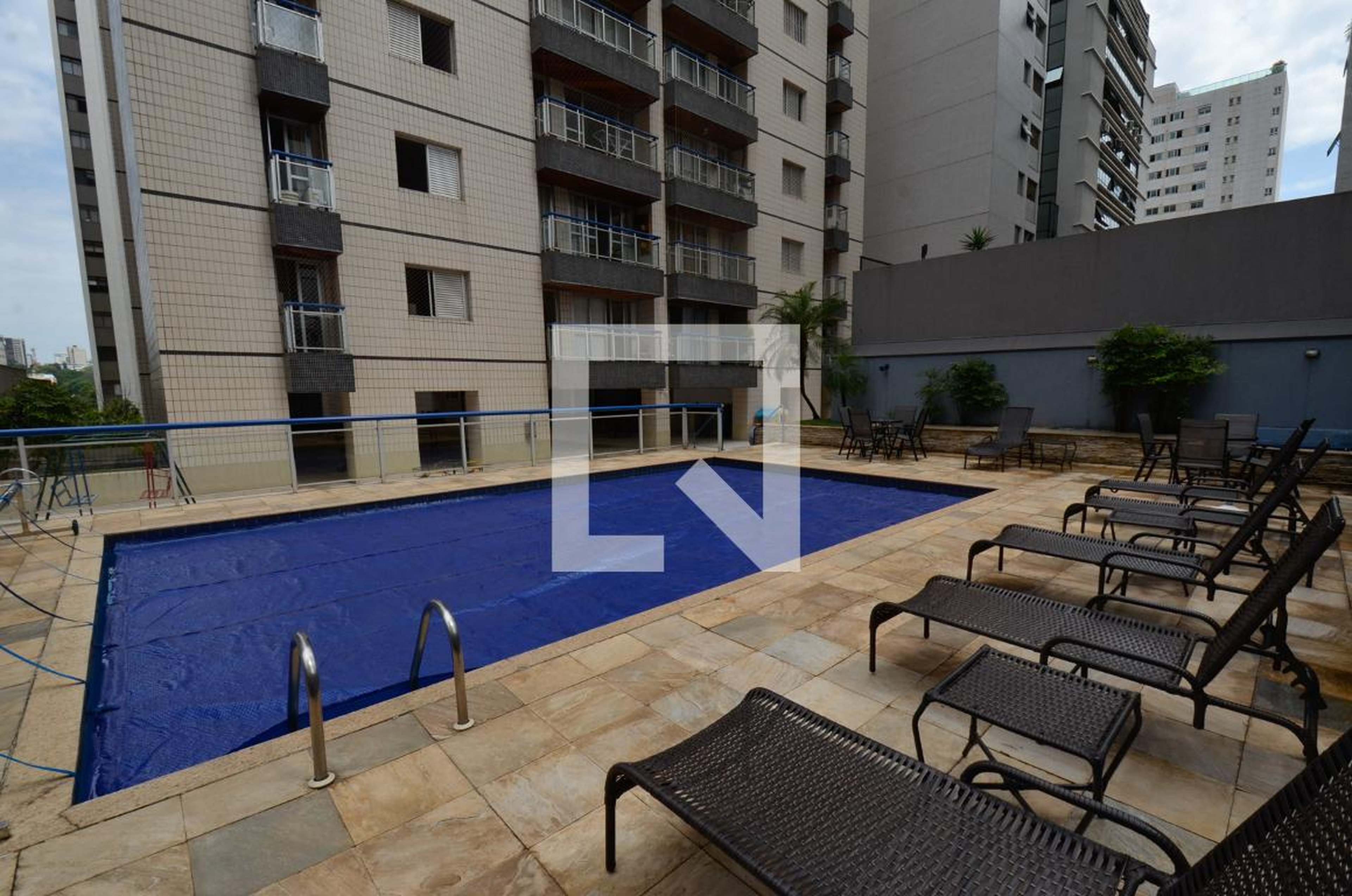 Piscina - Benjamim Soares