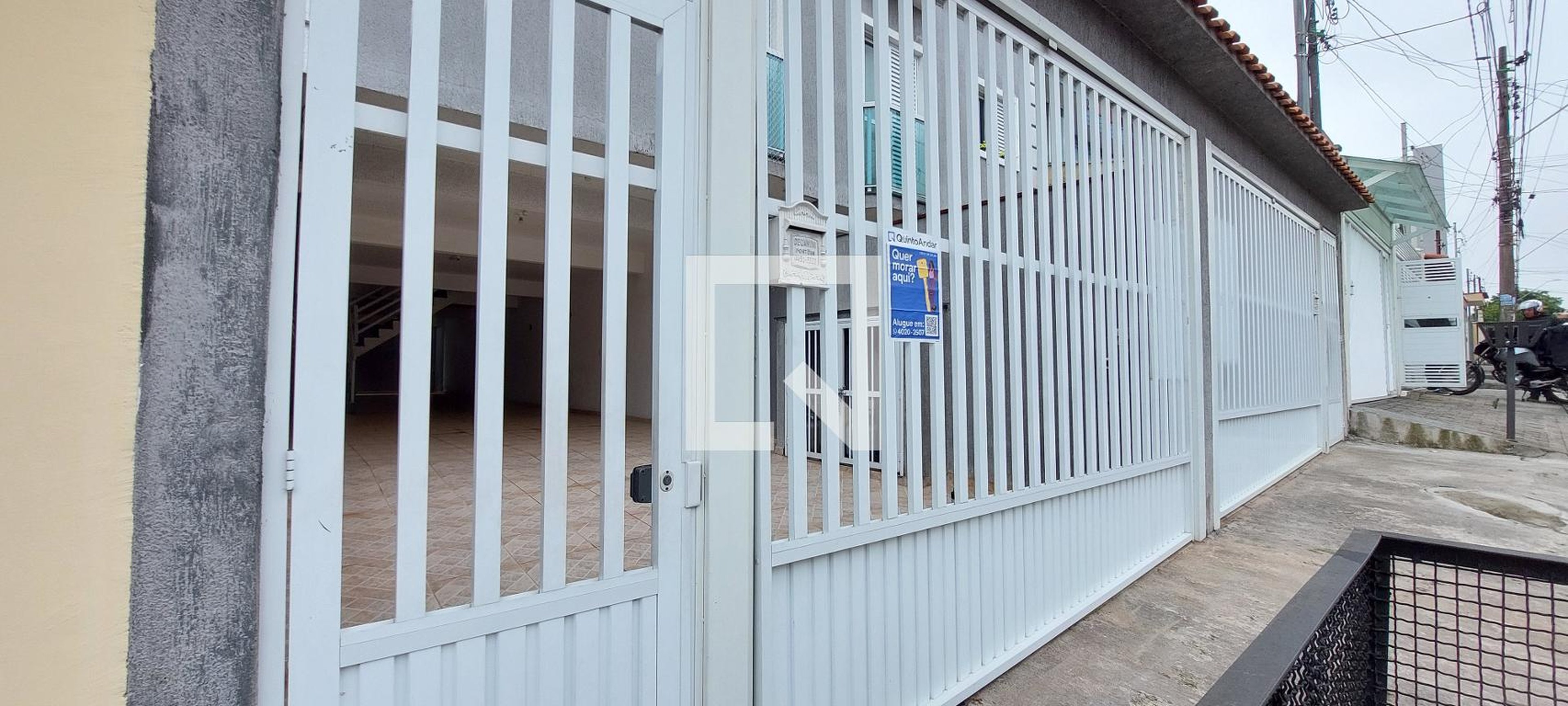 Fachada do Prédio Condomínio em Rua José do Patrocínio, 170