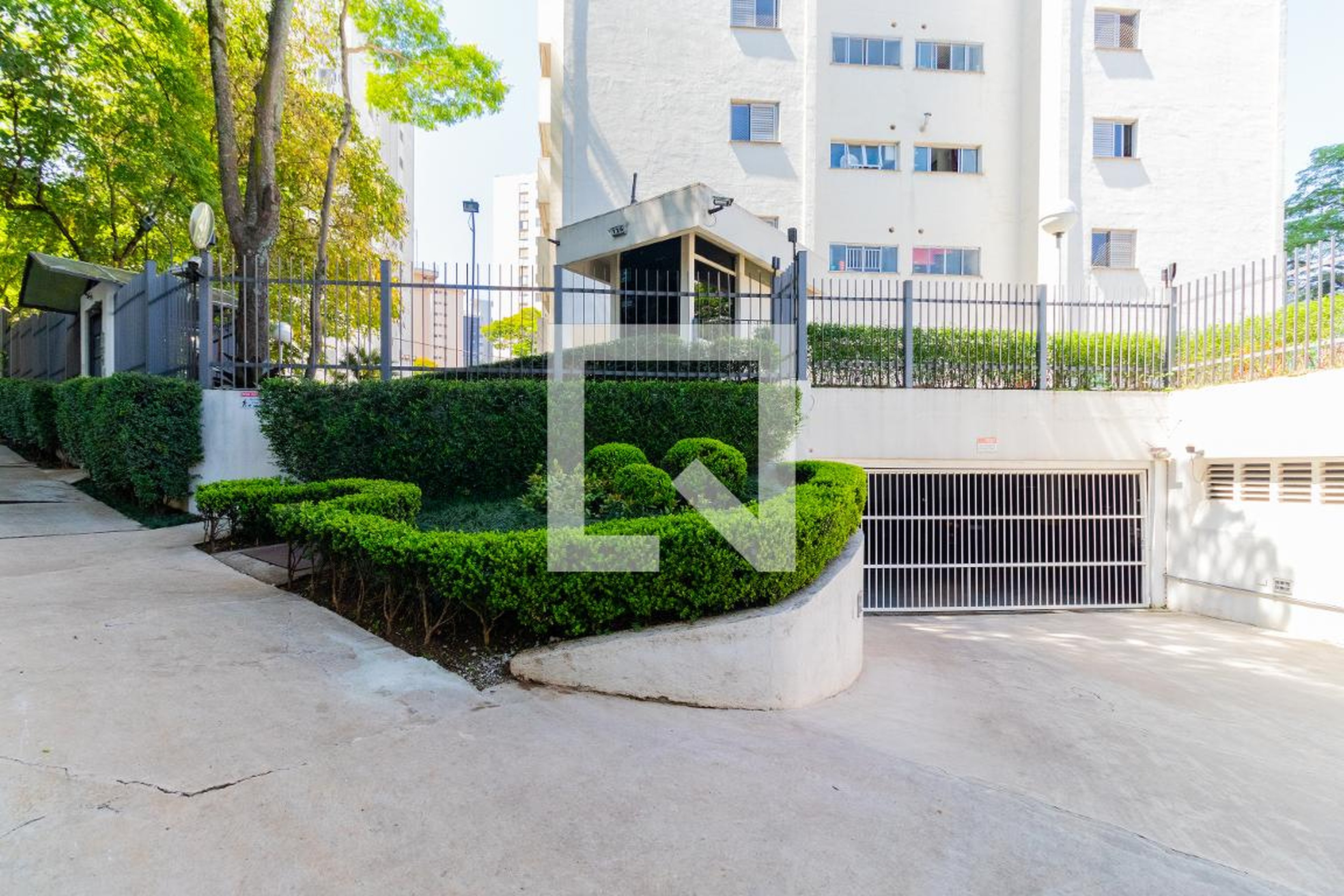 Fachada do Condomínio Condomínio Ouro Preto