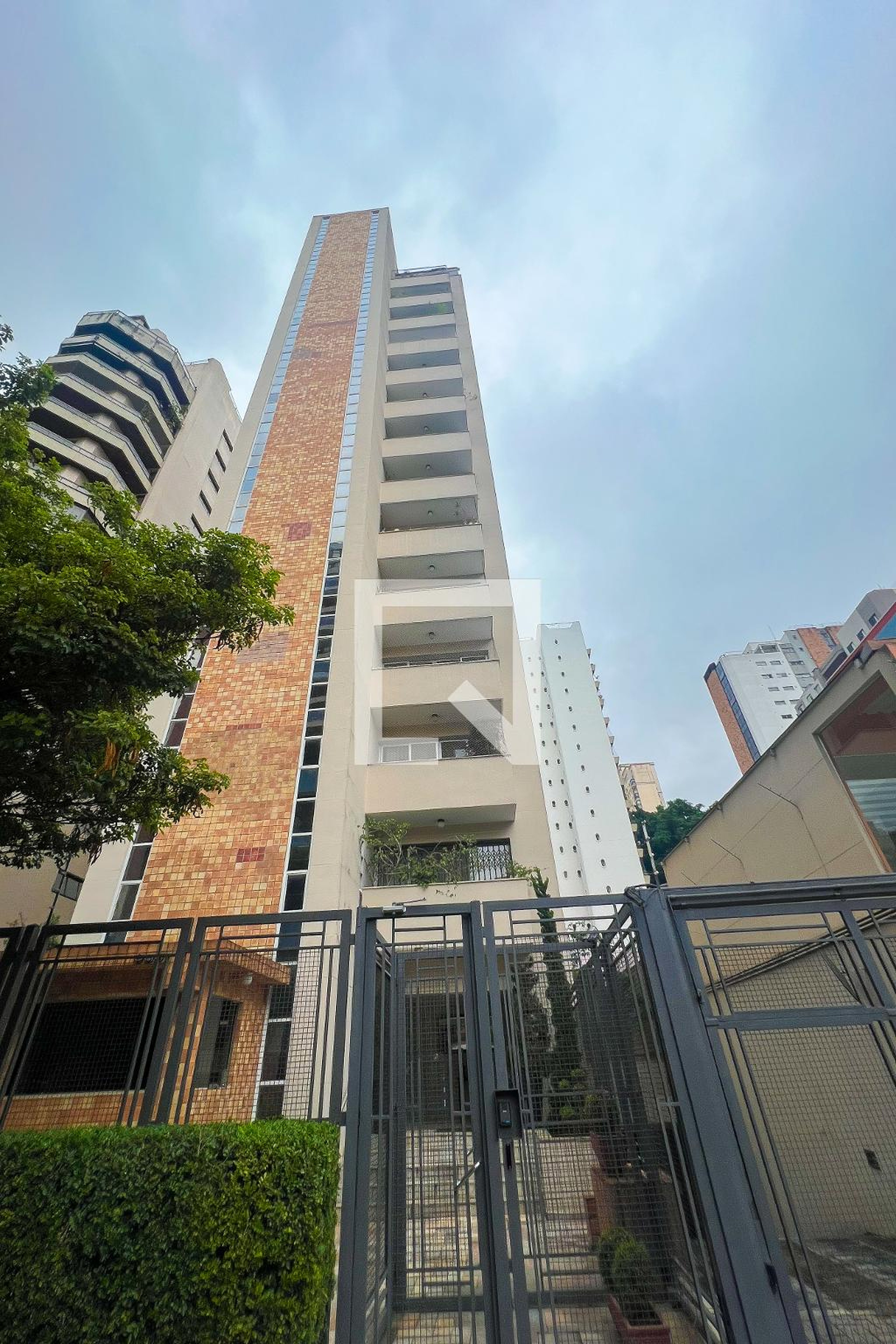 Fachada Condomínio Ville Des Etoiles