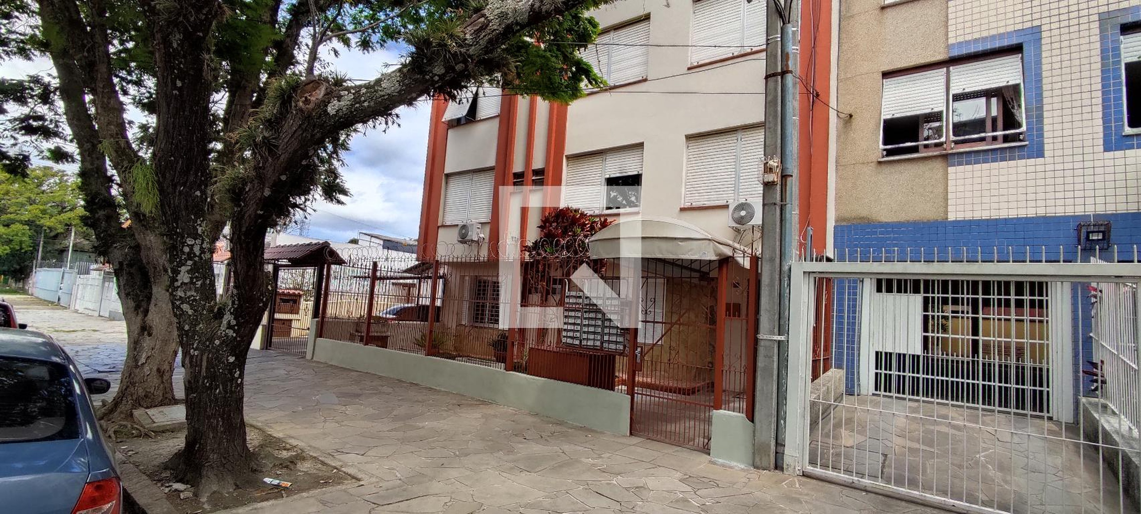 Fachada do Prédio Condomínio em Rua Coronel José Rodrigues Sobral, 67