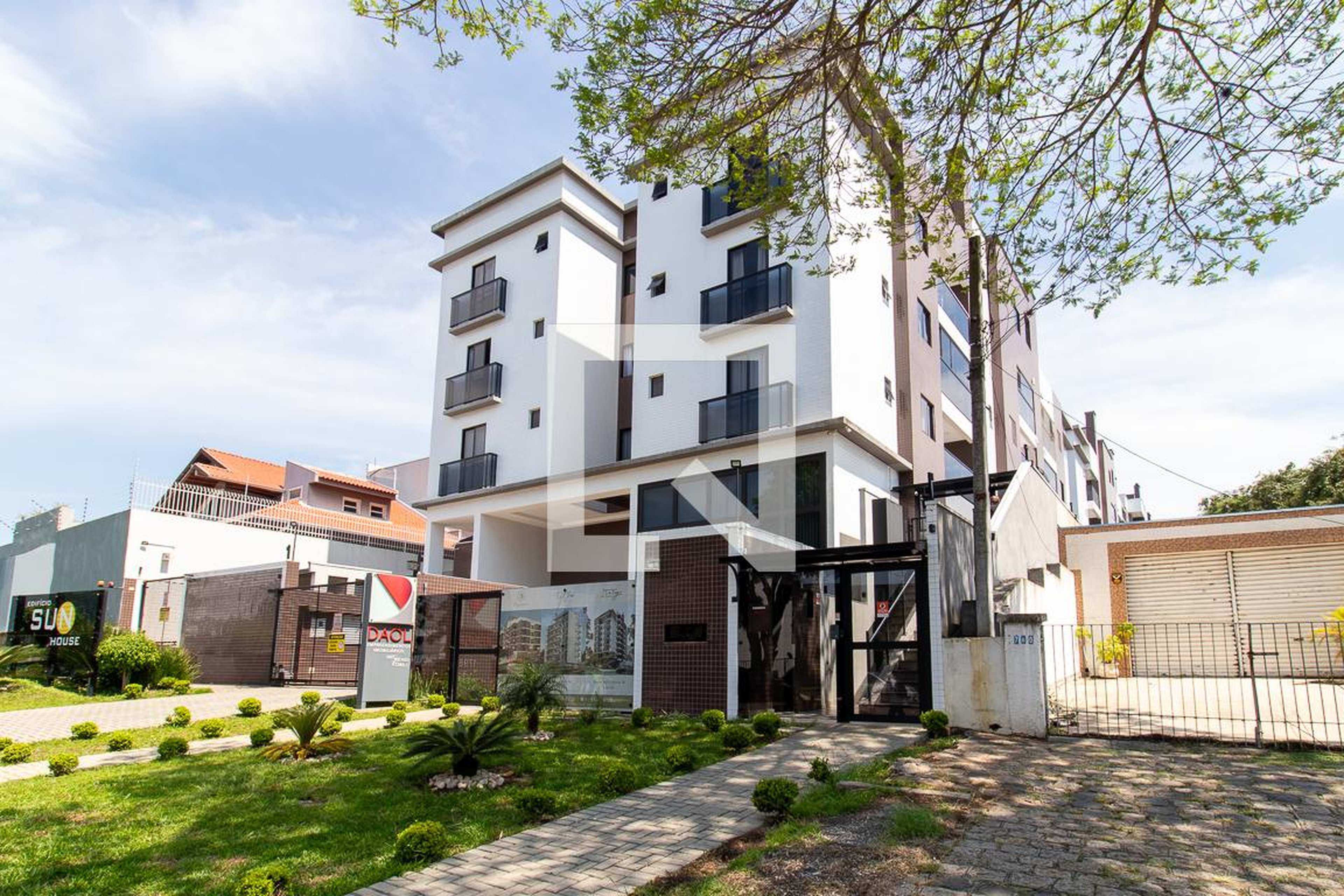 Fachada Condomínio Sun House