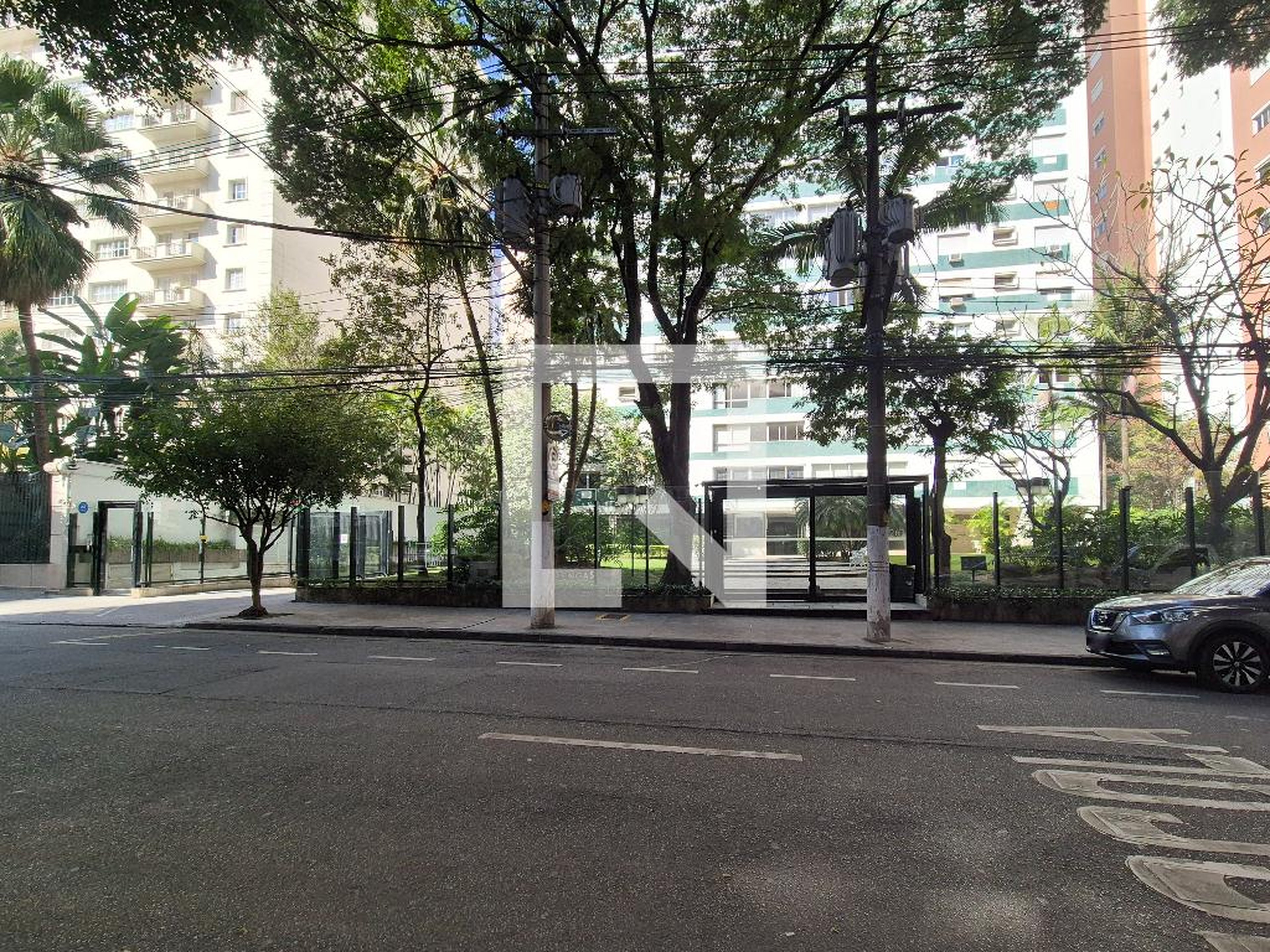 Fachada Condomínio Alvarengas