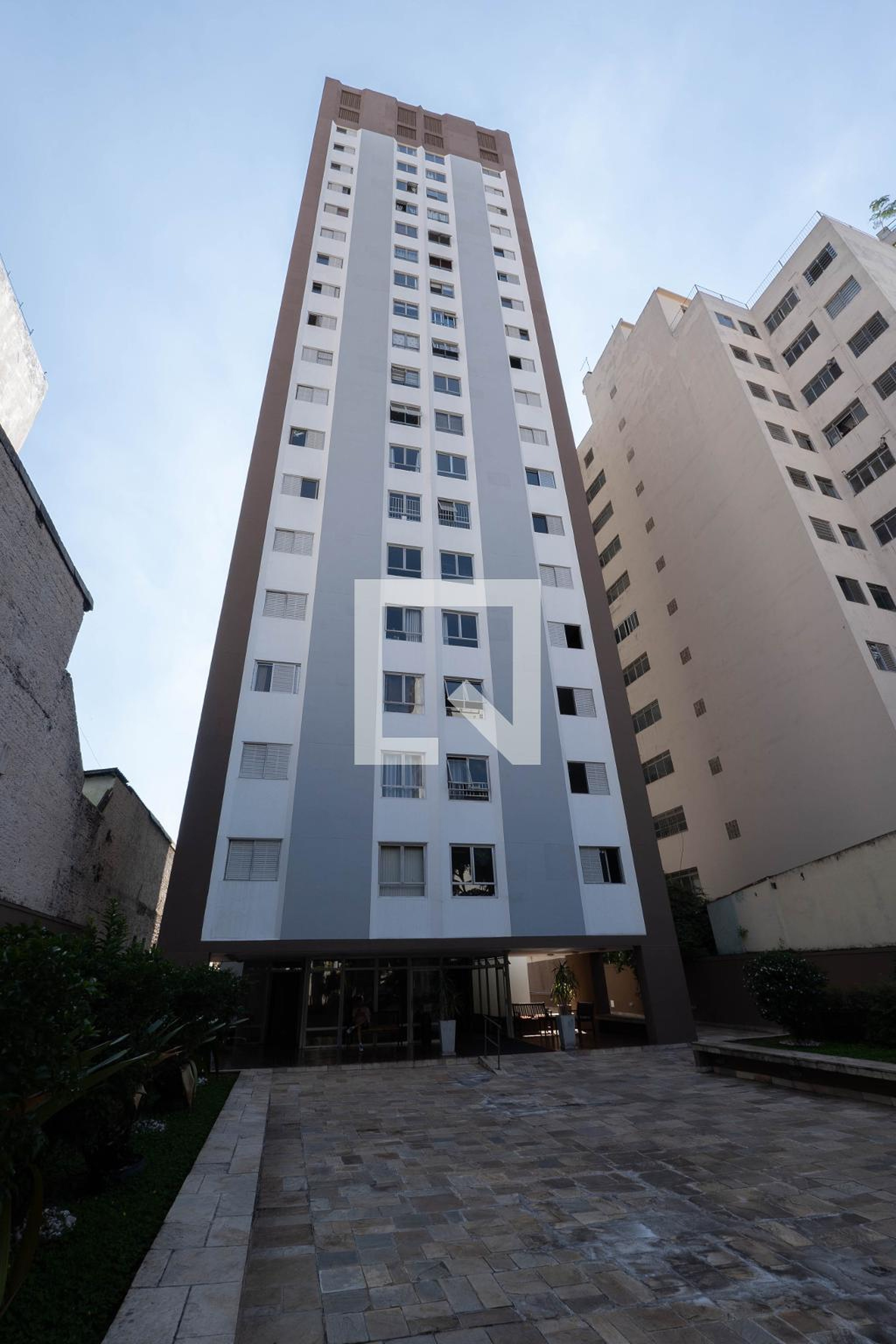 Fachada Condomínio em Rua Conselheiro Ramalho, 53