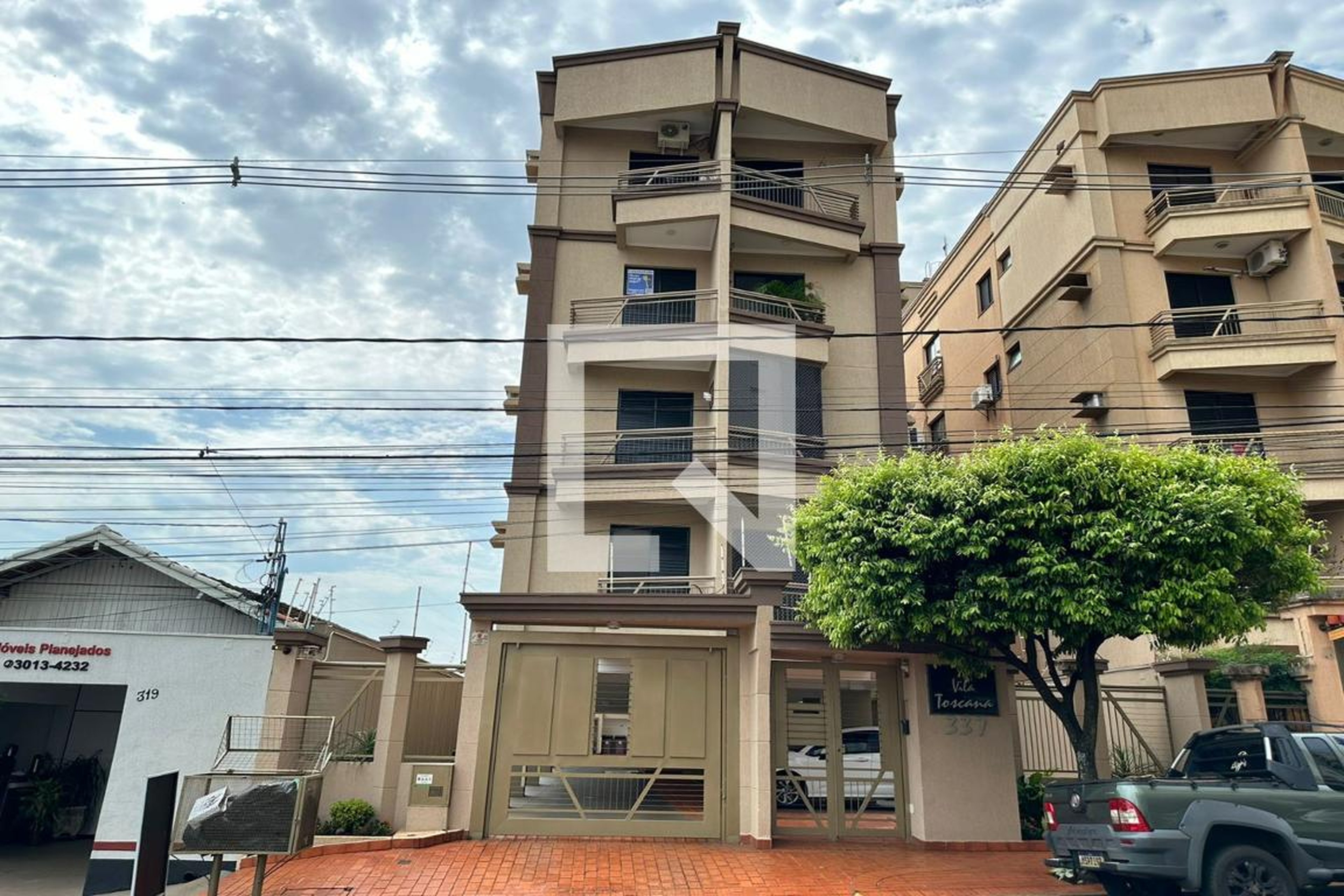 Fachada Condomínio em Rua Iguape, 337