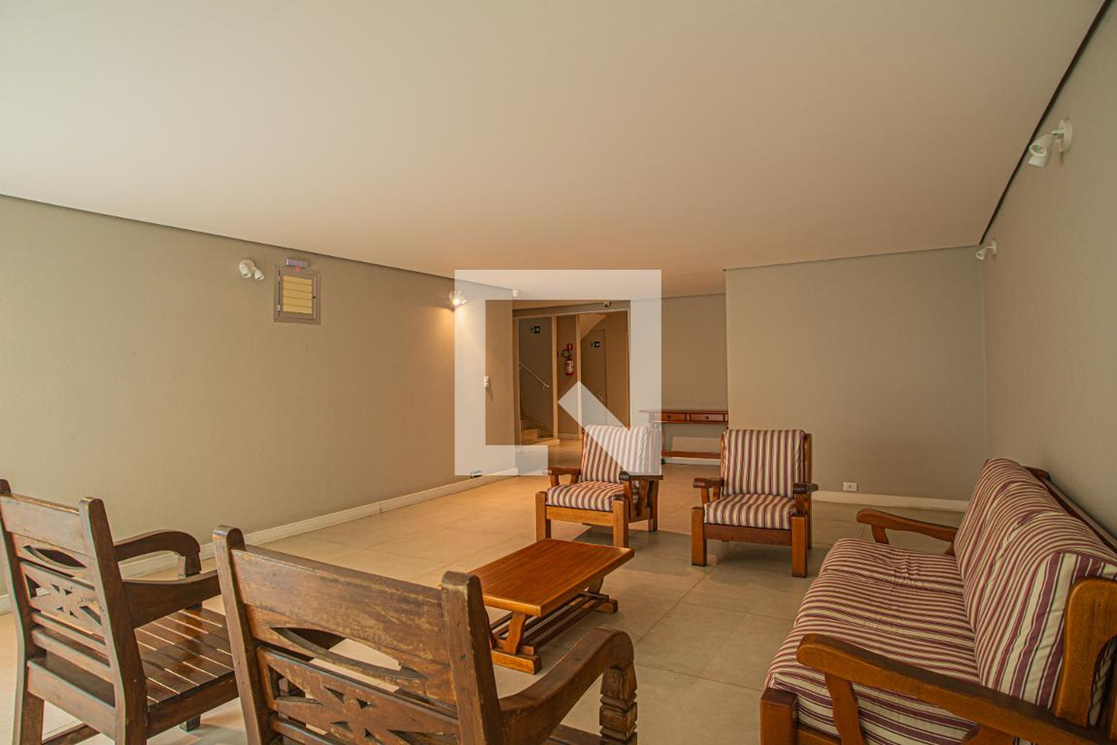 Hall de Entrada - Rolanda