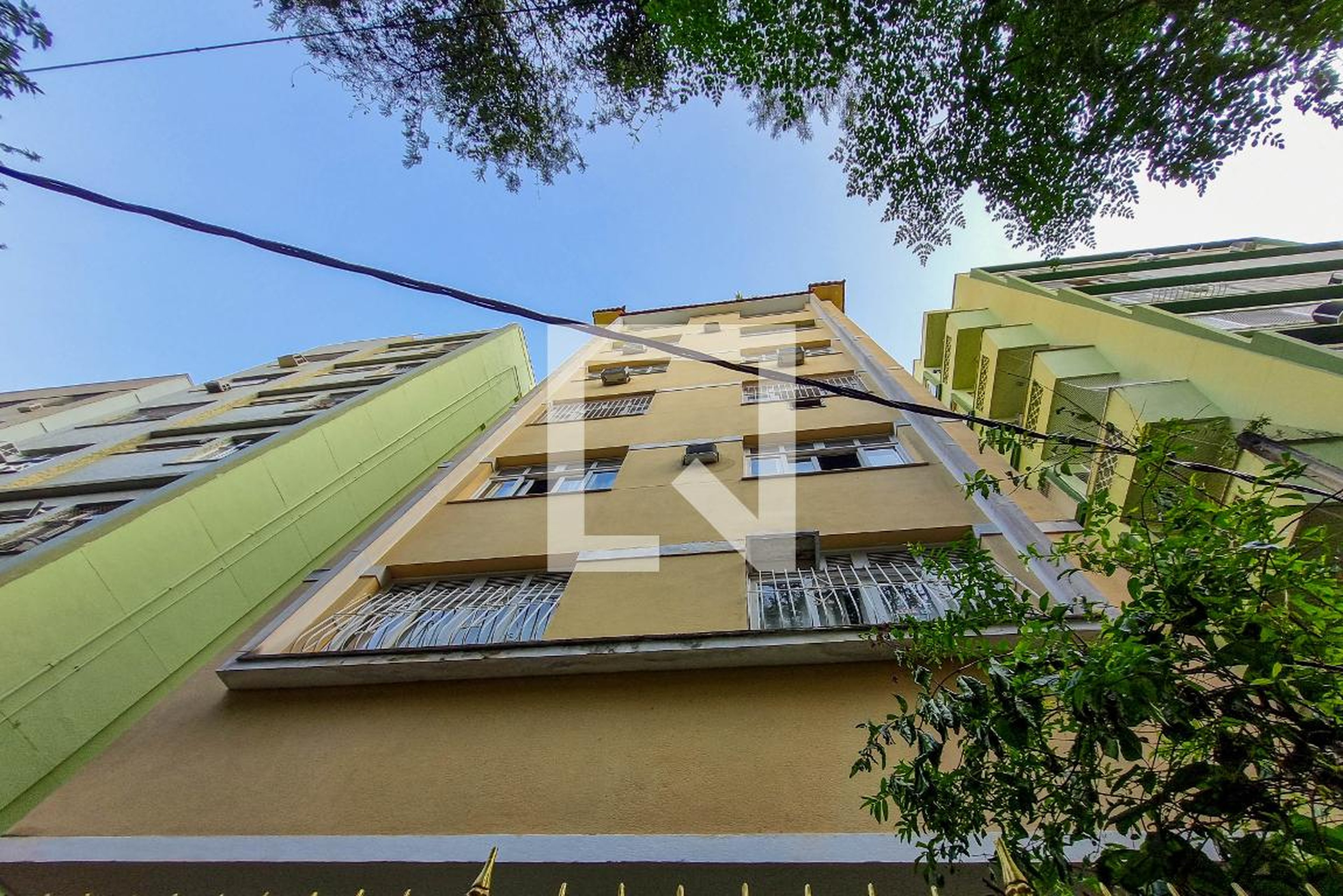 Fachada Condomínio em Avenida Engenheiro Richard, 269