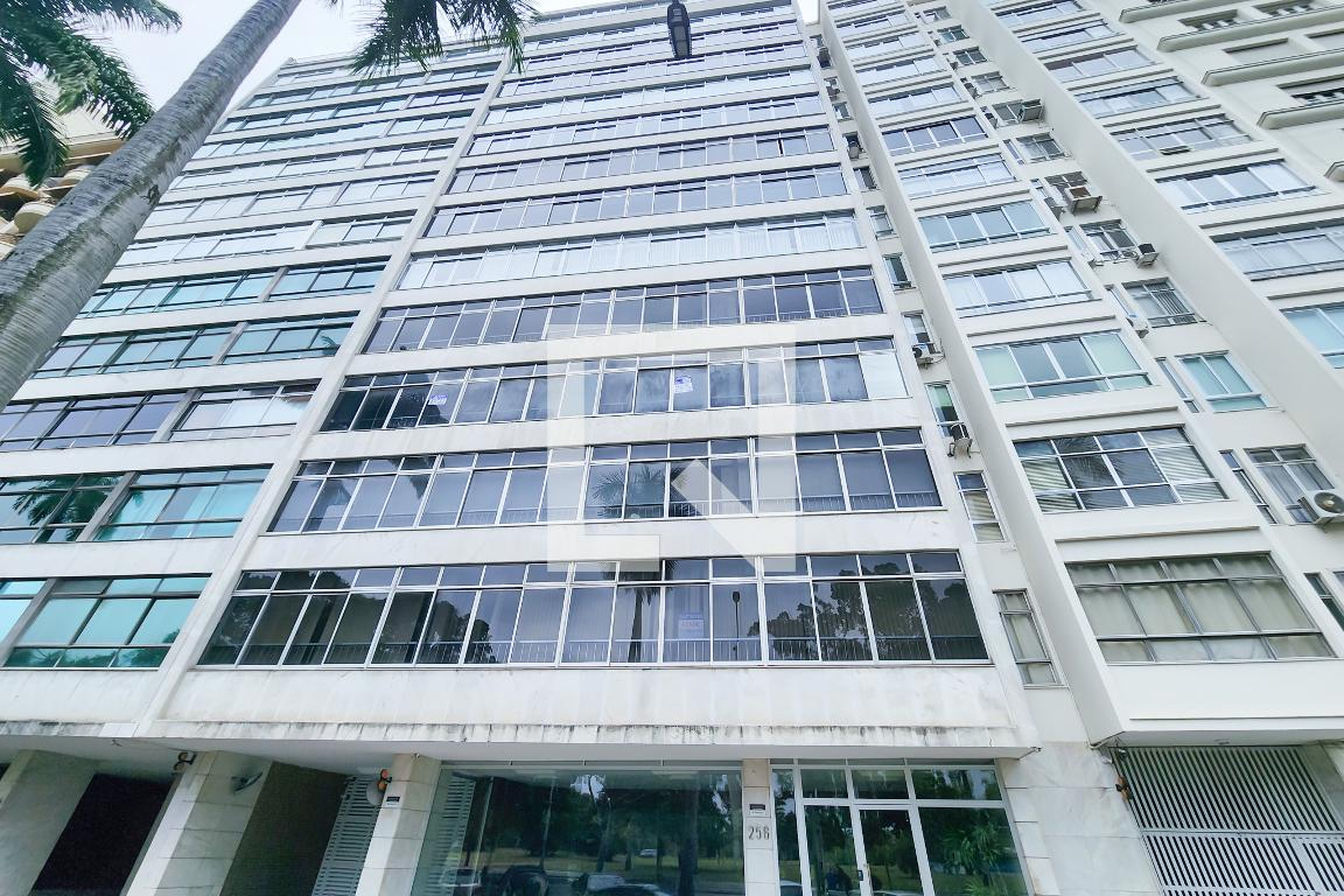 Fachada Condomínio em Praia do Flamengo, 256