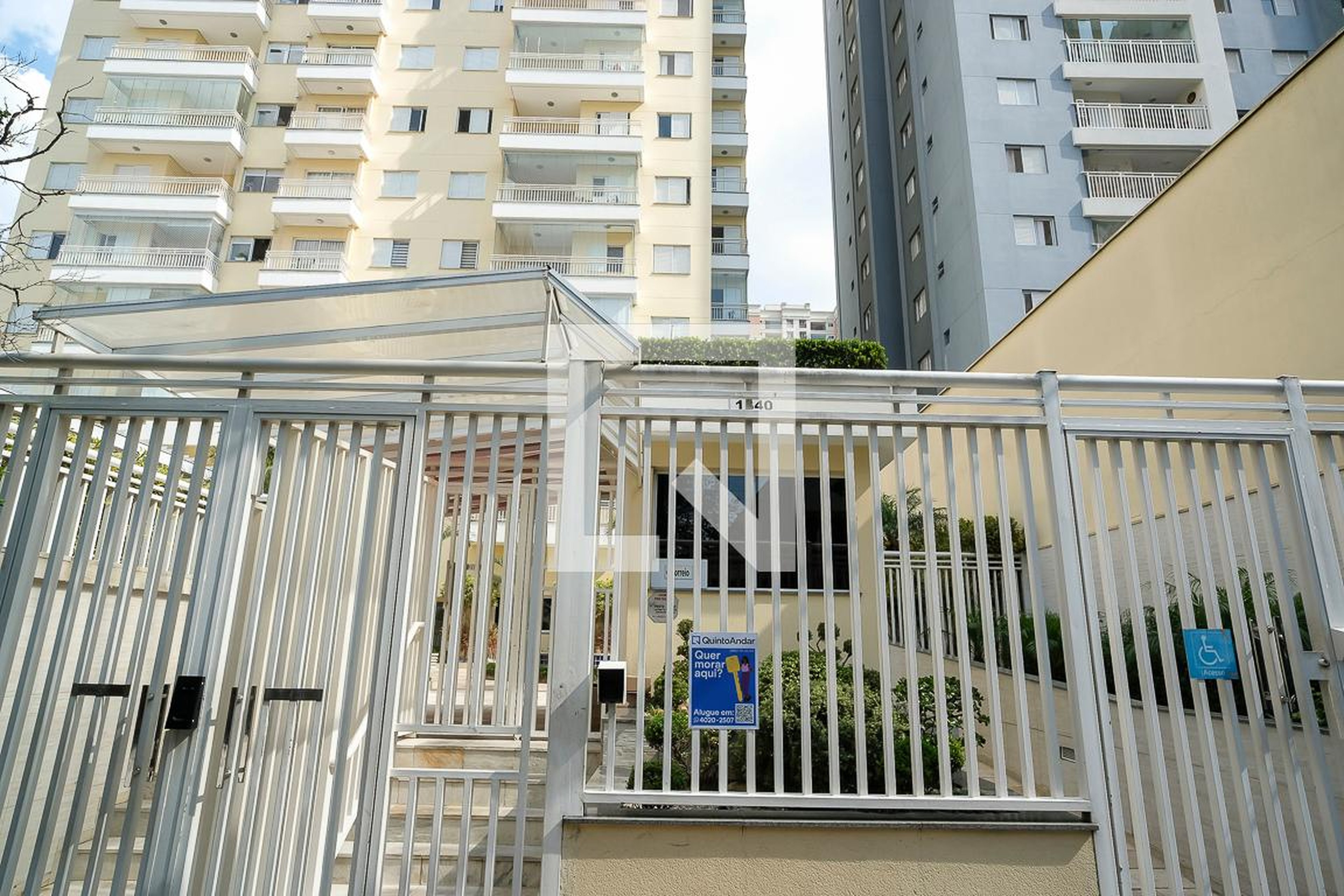 Fachada do Prédio Condomínio Saint Barth