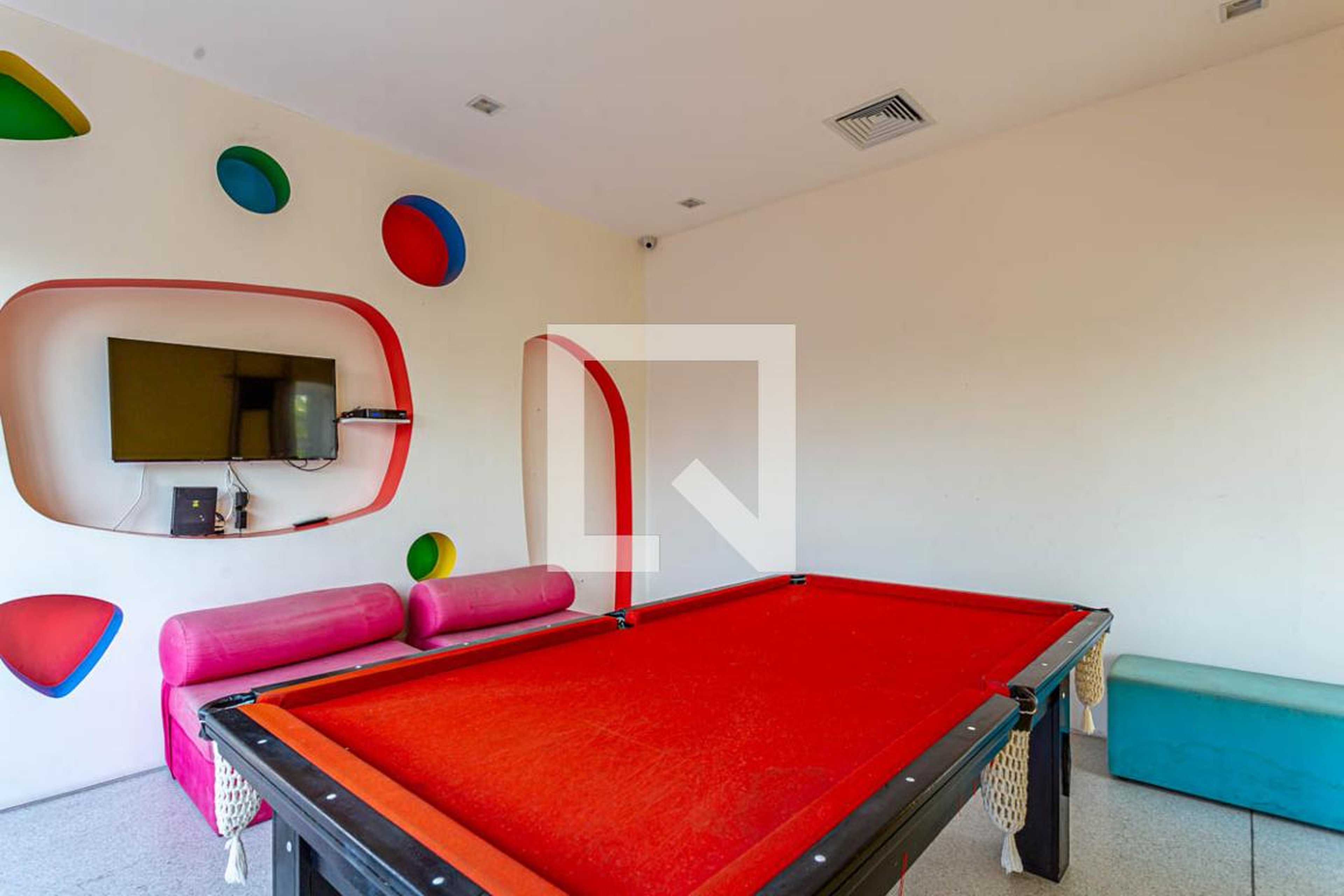Salão de jogos - Century Plaza Residence