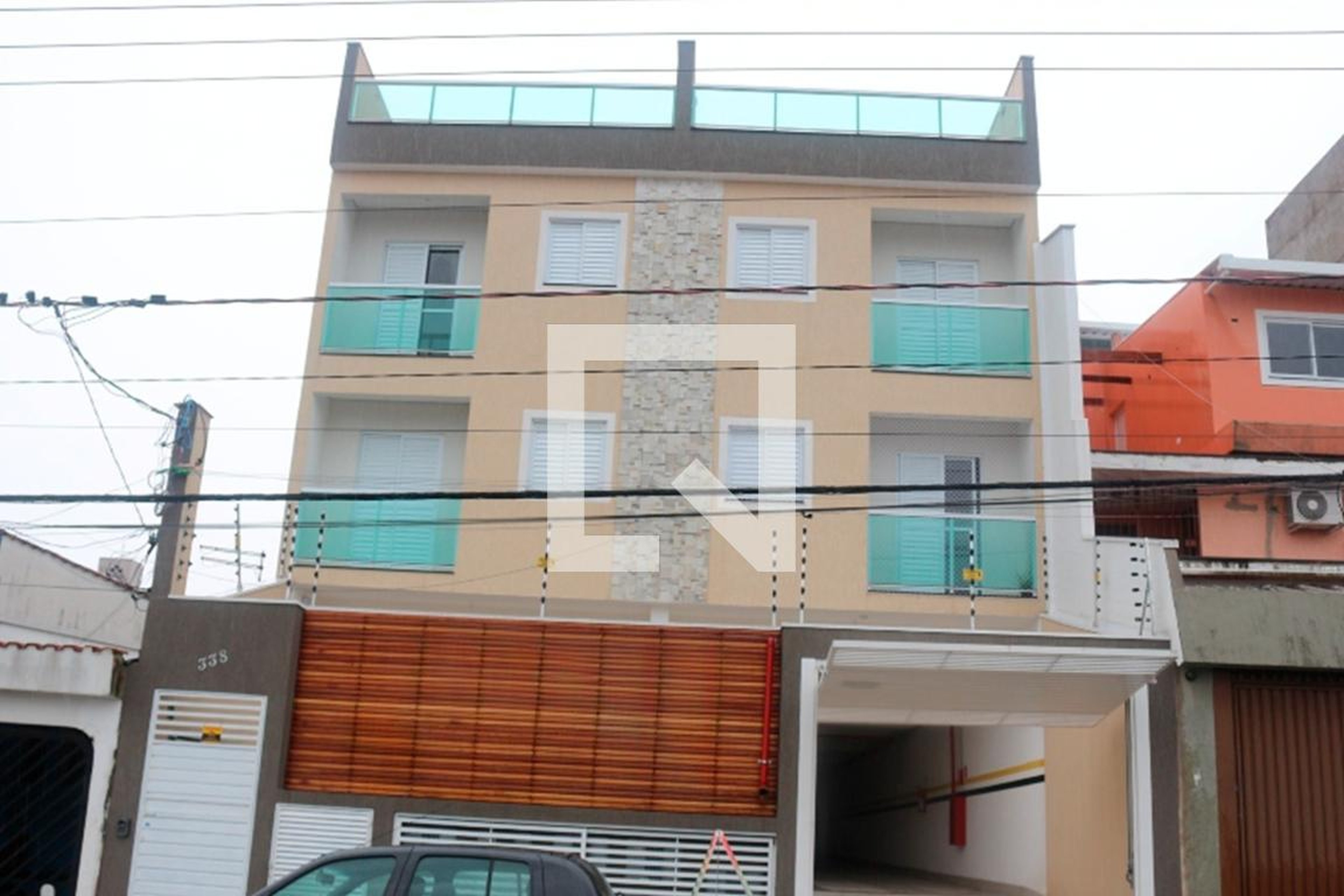 Fachada Condomínio em Rua Araçatuba, 338