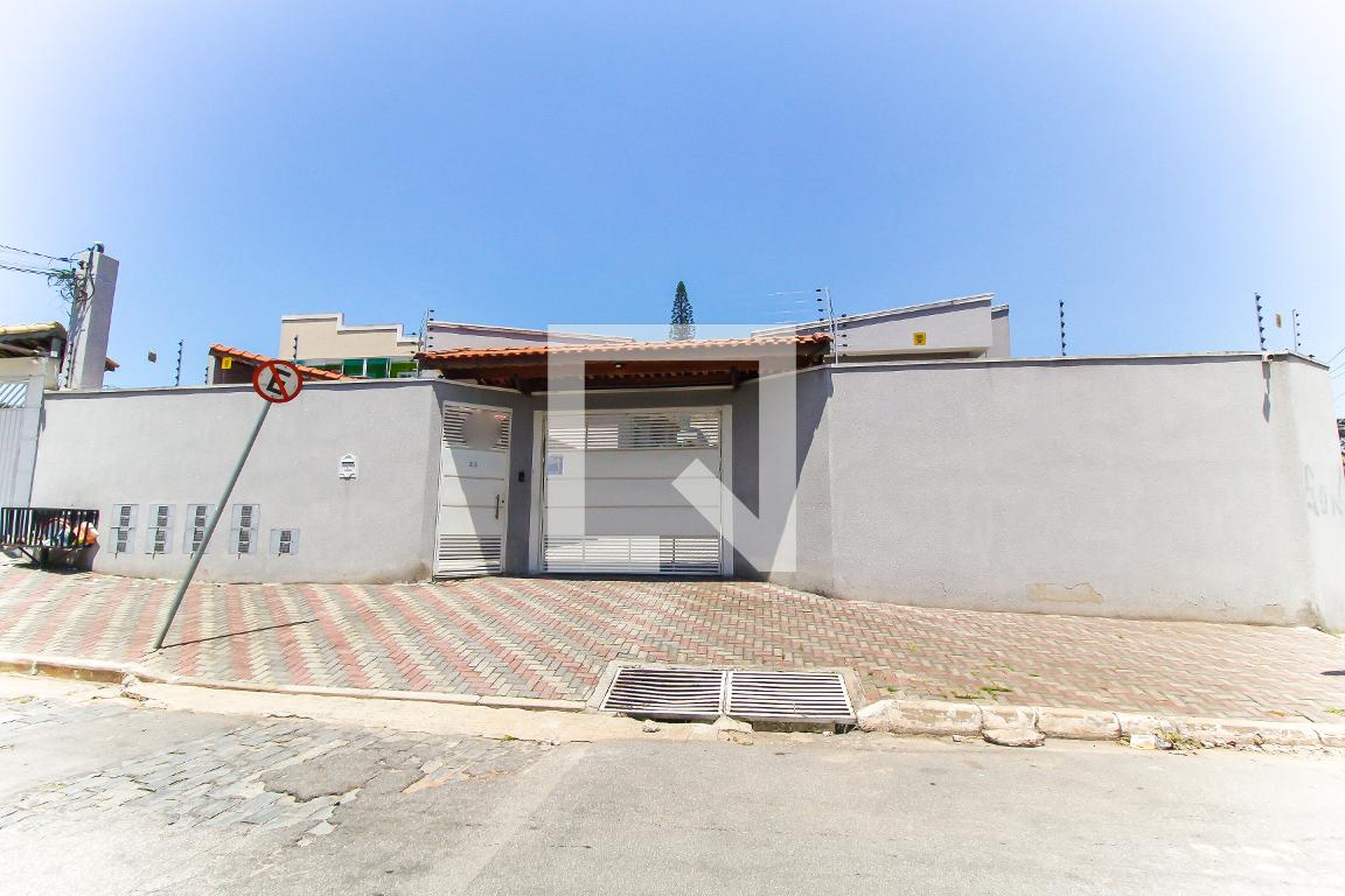 Fachada do condomínio Residencial Barra de Guabiraba