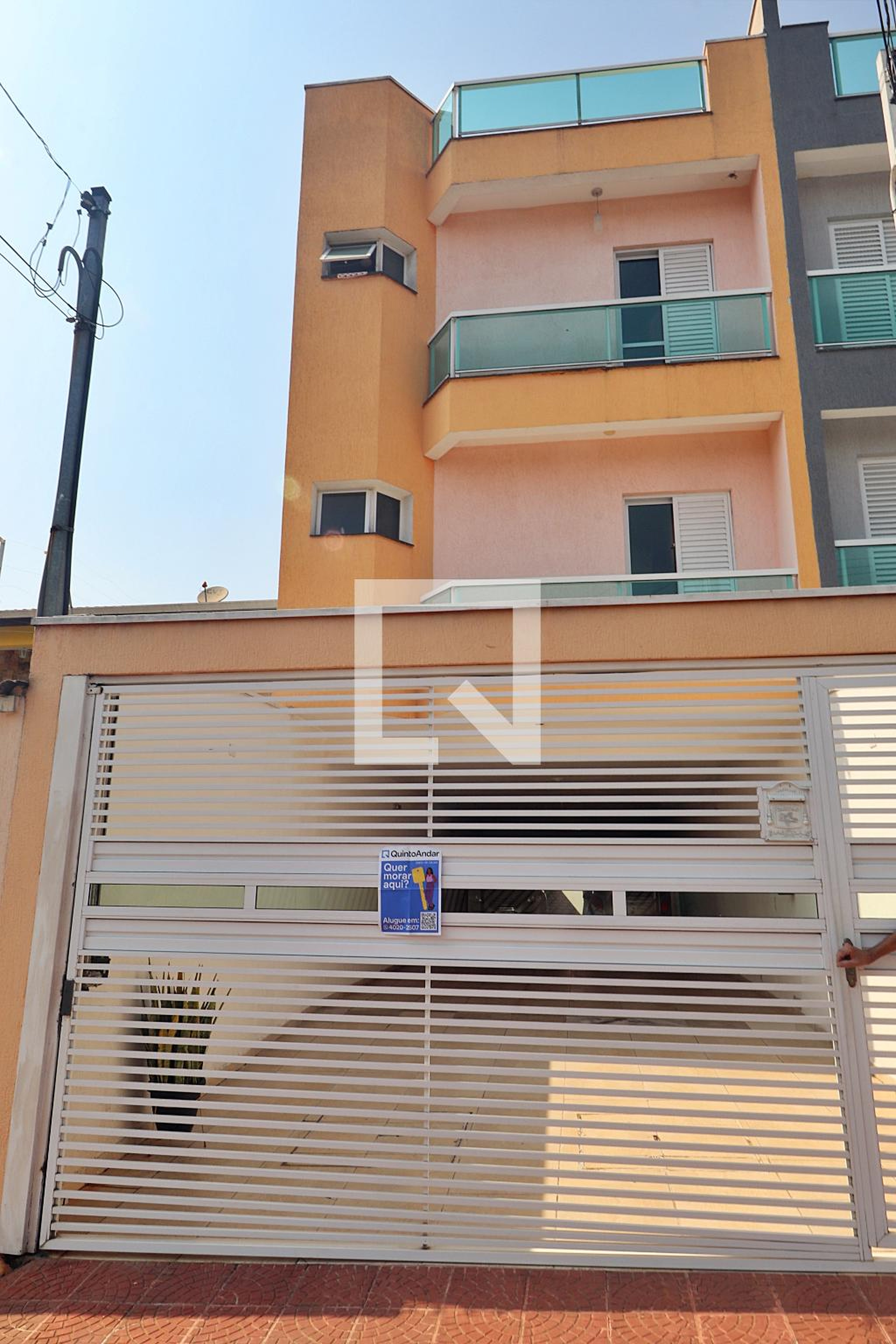 Fachada Condomínio em R. Tanganica, 634